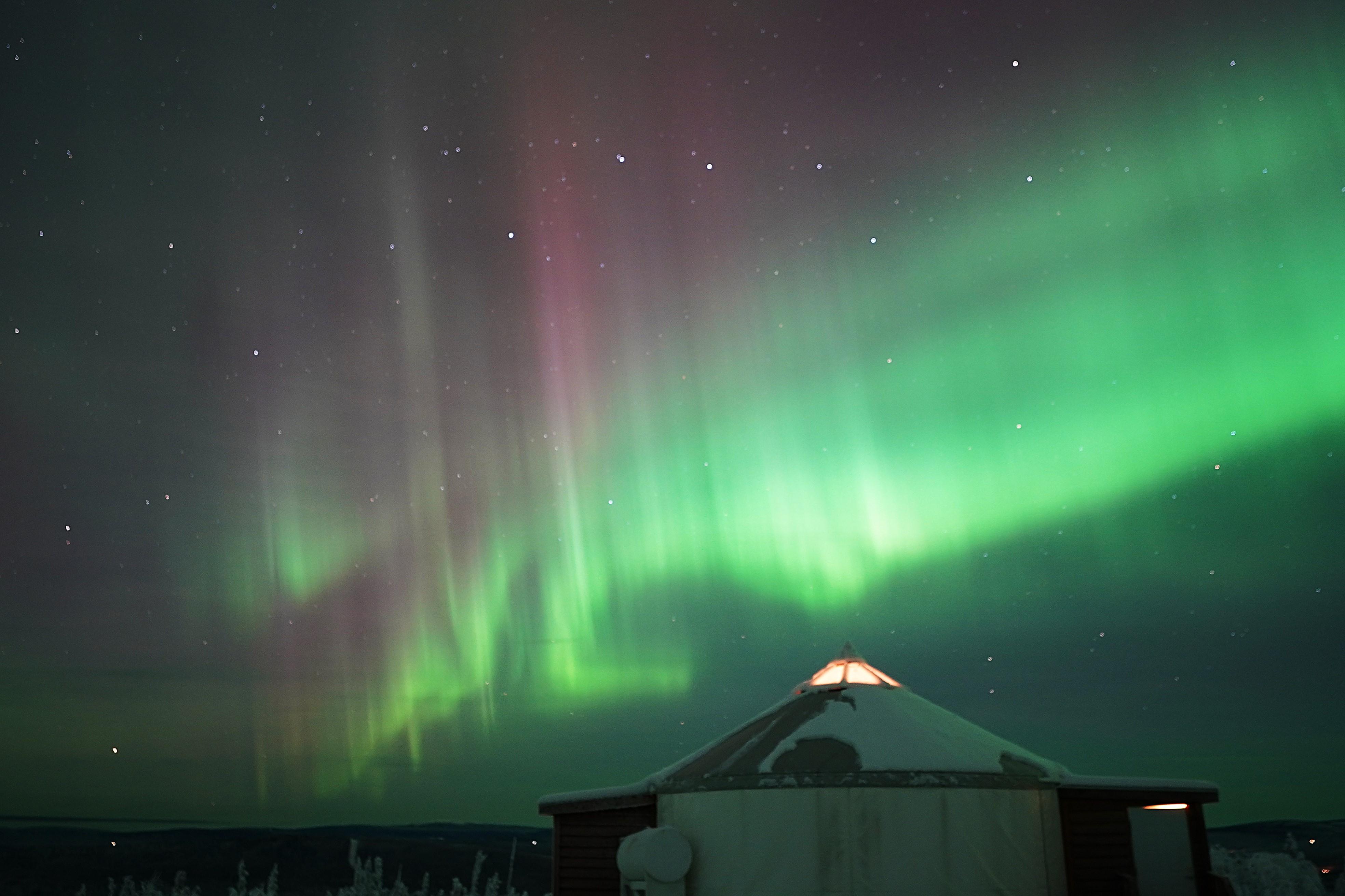 Northern Lights Lodge Experience in Fairbanks