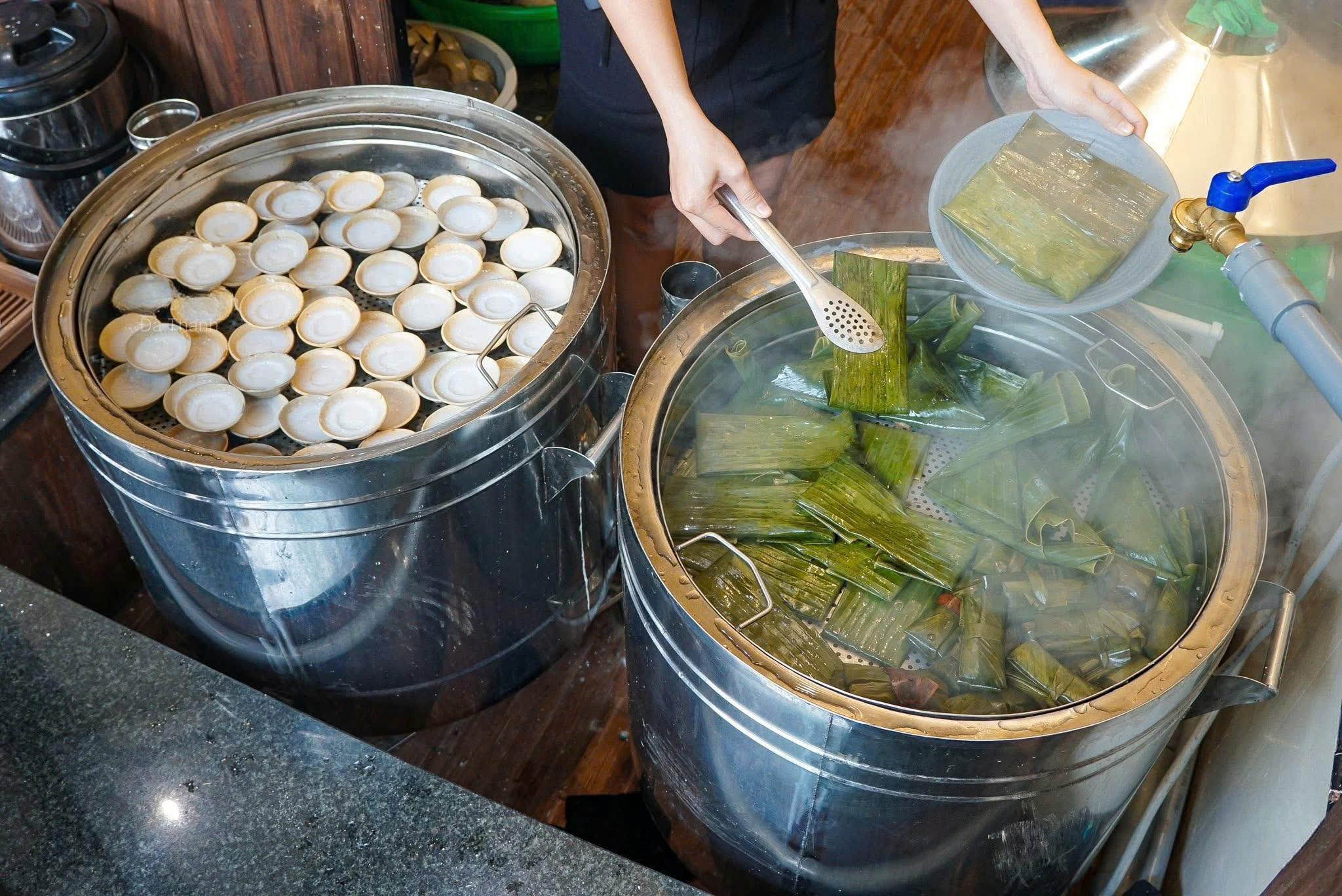 street food tour in Da Nang — photo 3