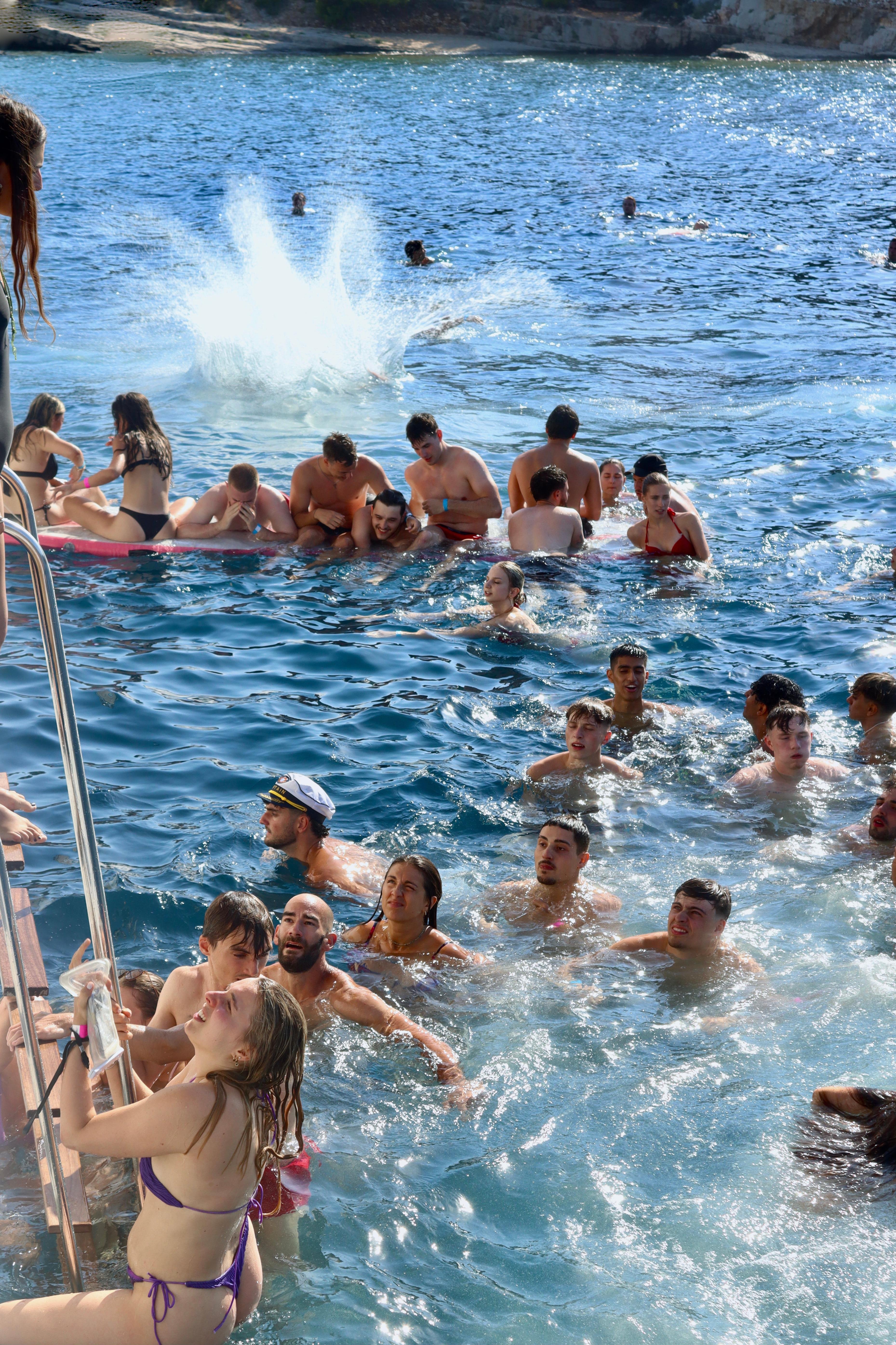 Split Blue Lagoon Boat Party Experience