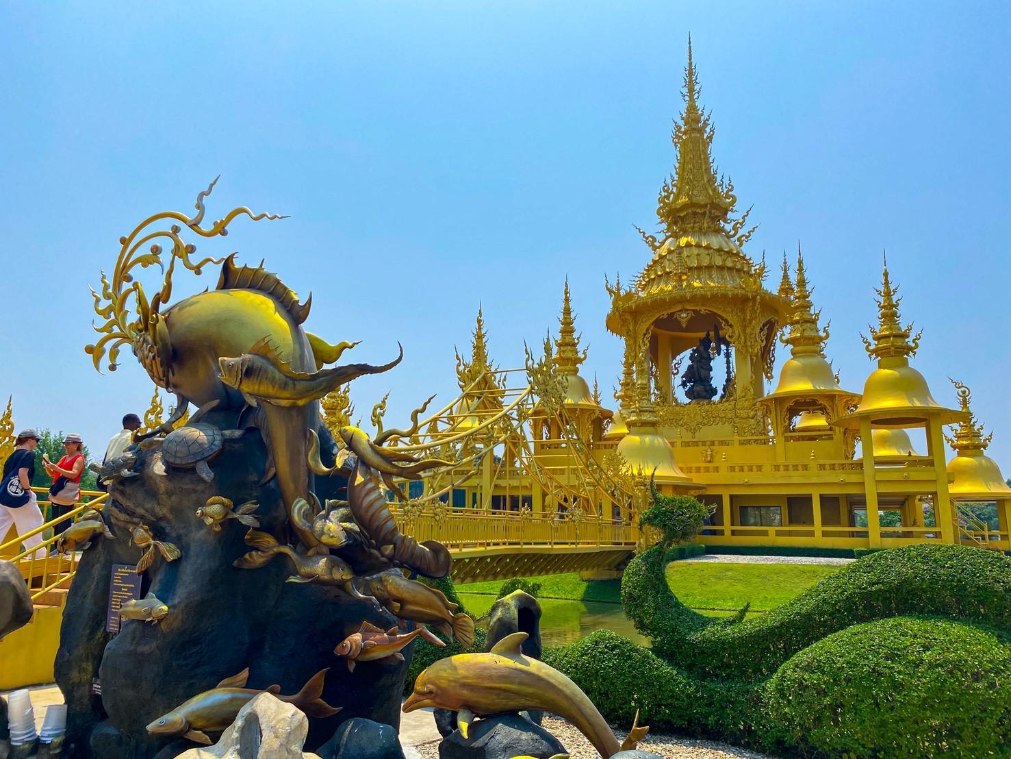 Chiang Rai Temples & Golden Triangle Full-Day Tour