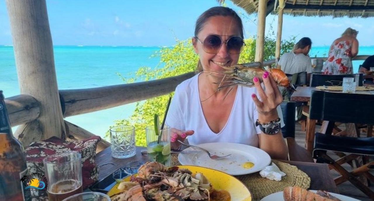 Zanzibar: Jozani Forest, Salaam Cave & The Rock Restaurant Day Tour