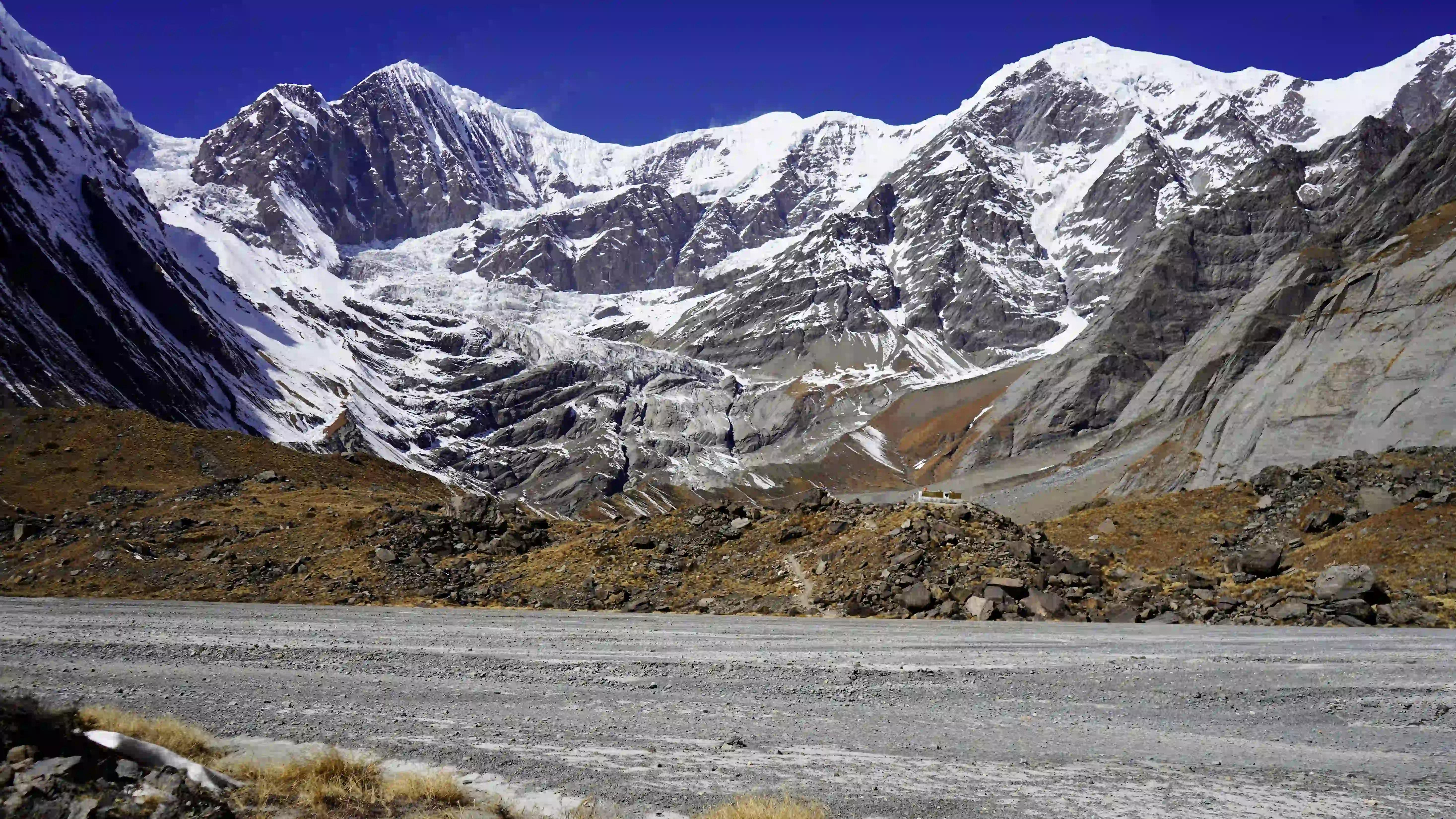 Pokhara: North Annapurna Base Camp Helicopter Landing Tour