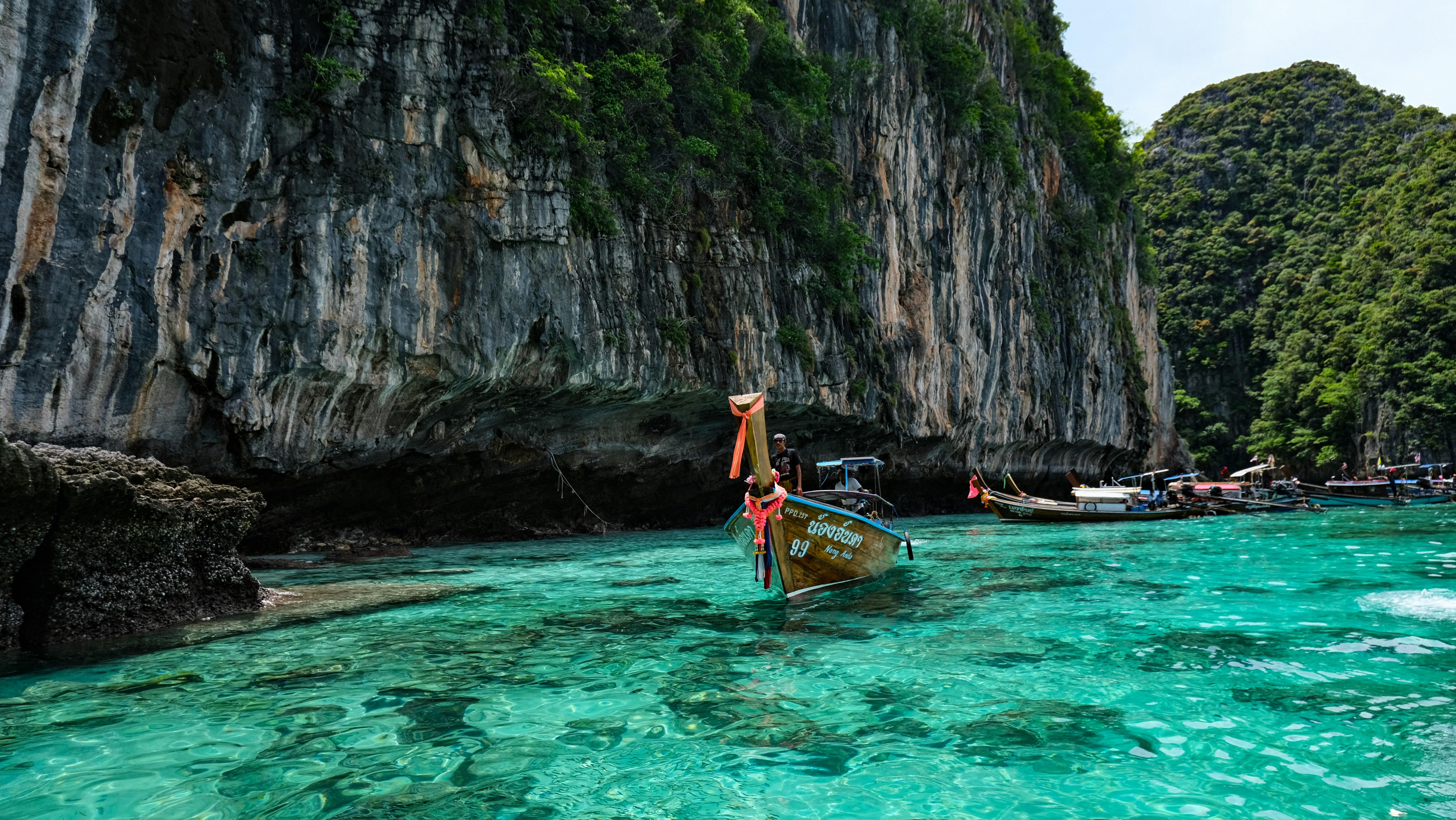 Phi Phi 7 Islands Longtail Snorkeling & Sunset Tour