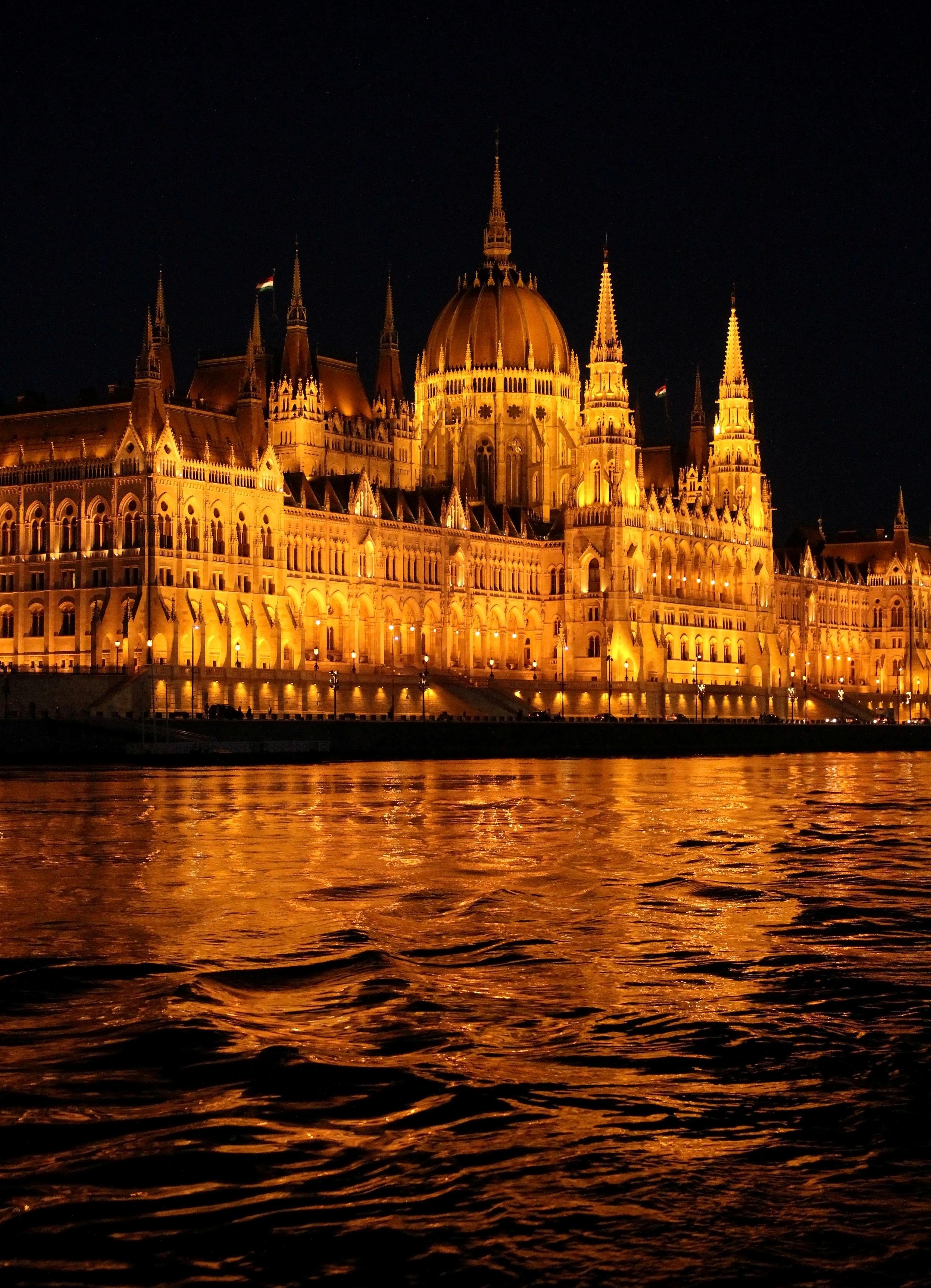 The Only Budapest Boat Cruise with Local Live Guide (+Drink)
