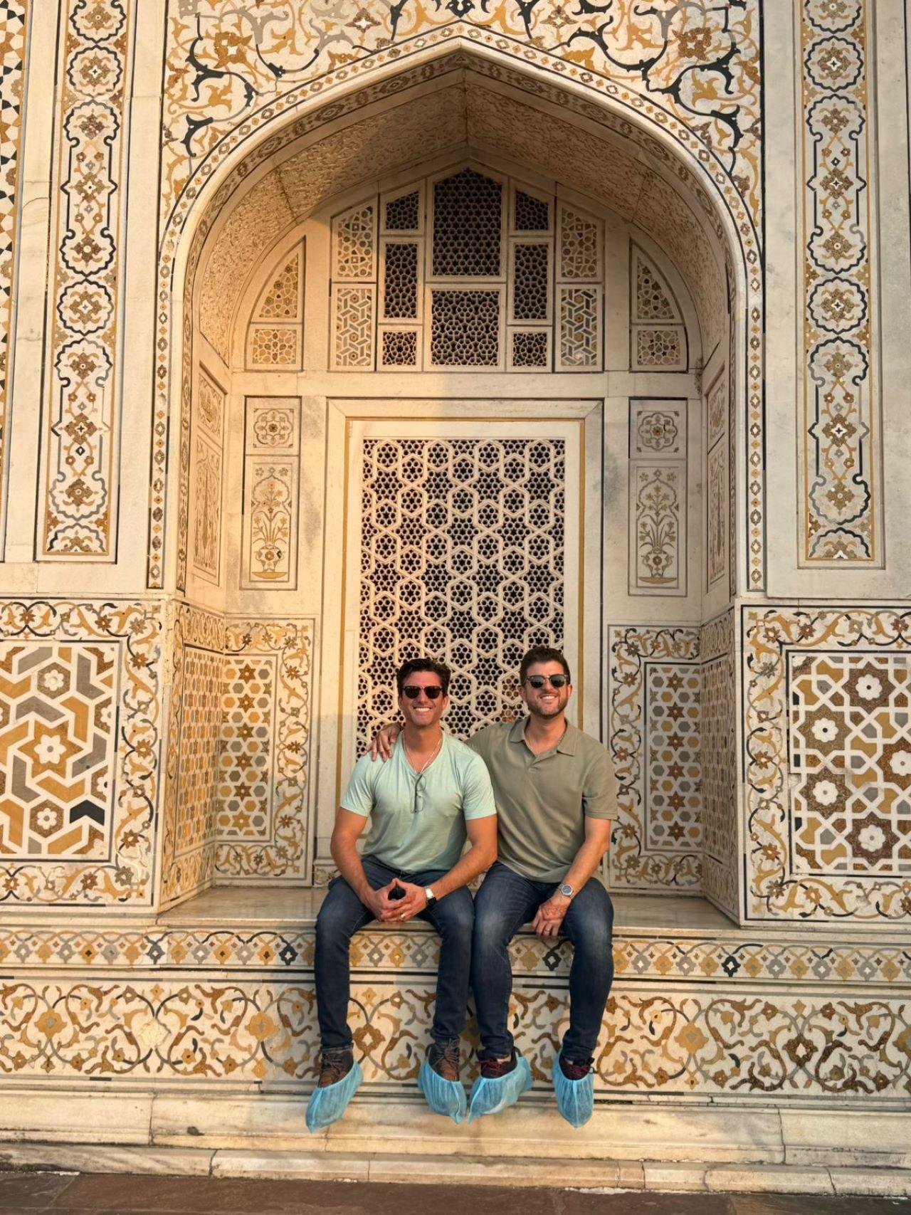 Delhi to Taj Mahal Private Luxury Day Tour