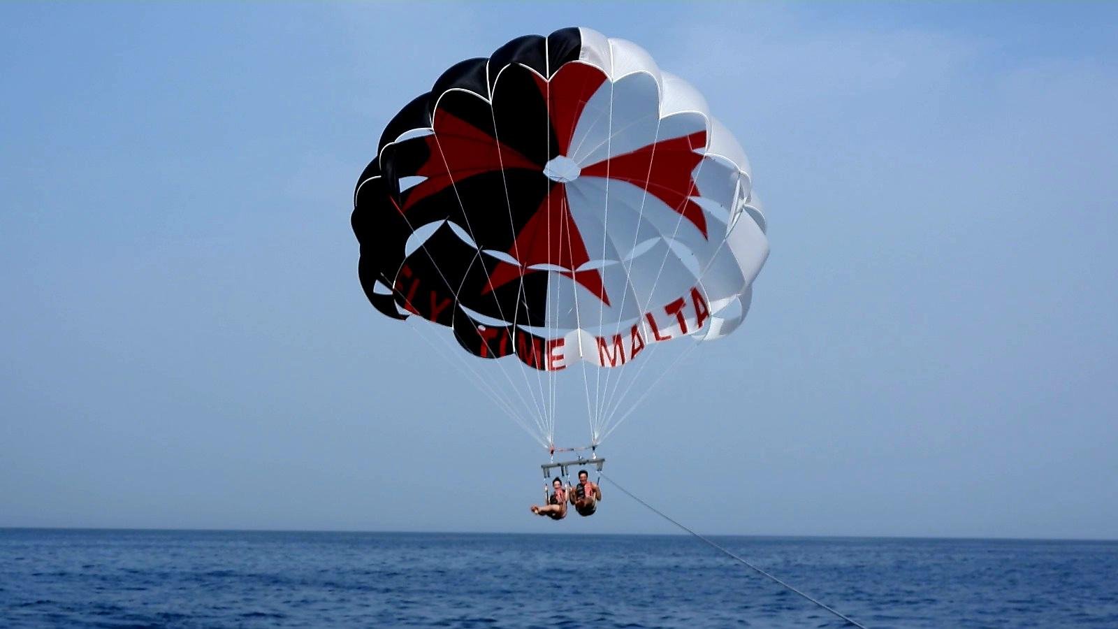 Malta Parasailing Adventure in St. Julian's