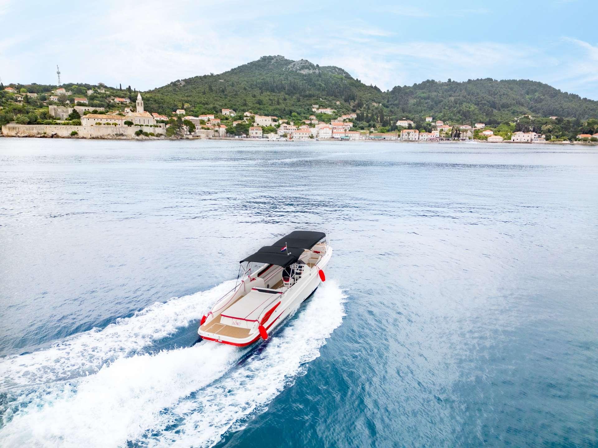 Blue Cave & Šunj Beach Speedboat Adventure from Dubrovnik