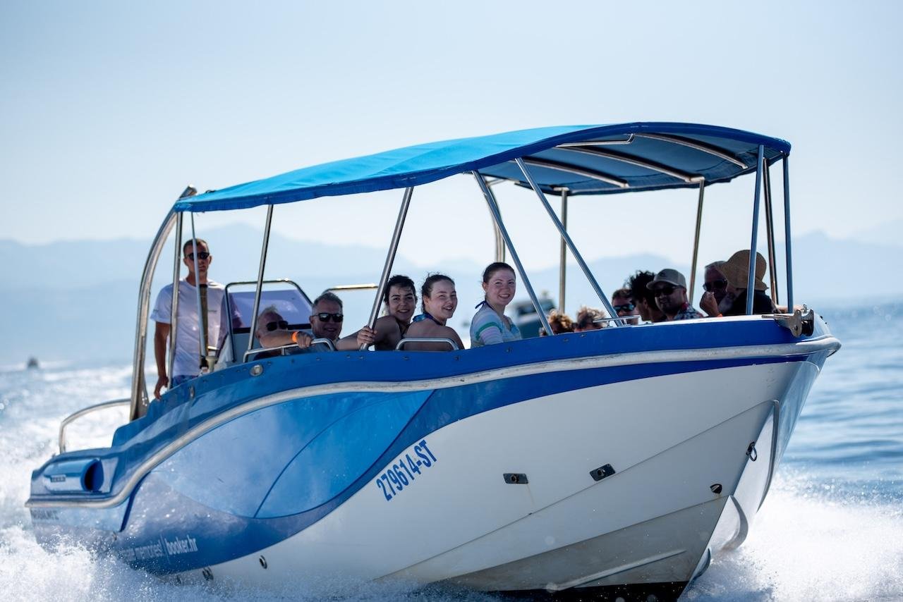 Split: Blue Lagoon & 3 Islands Speedboat Expedition