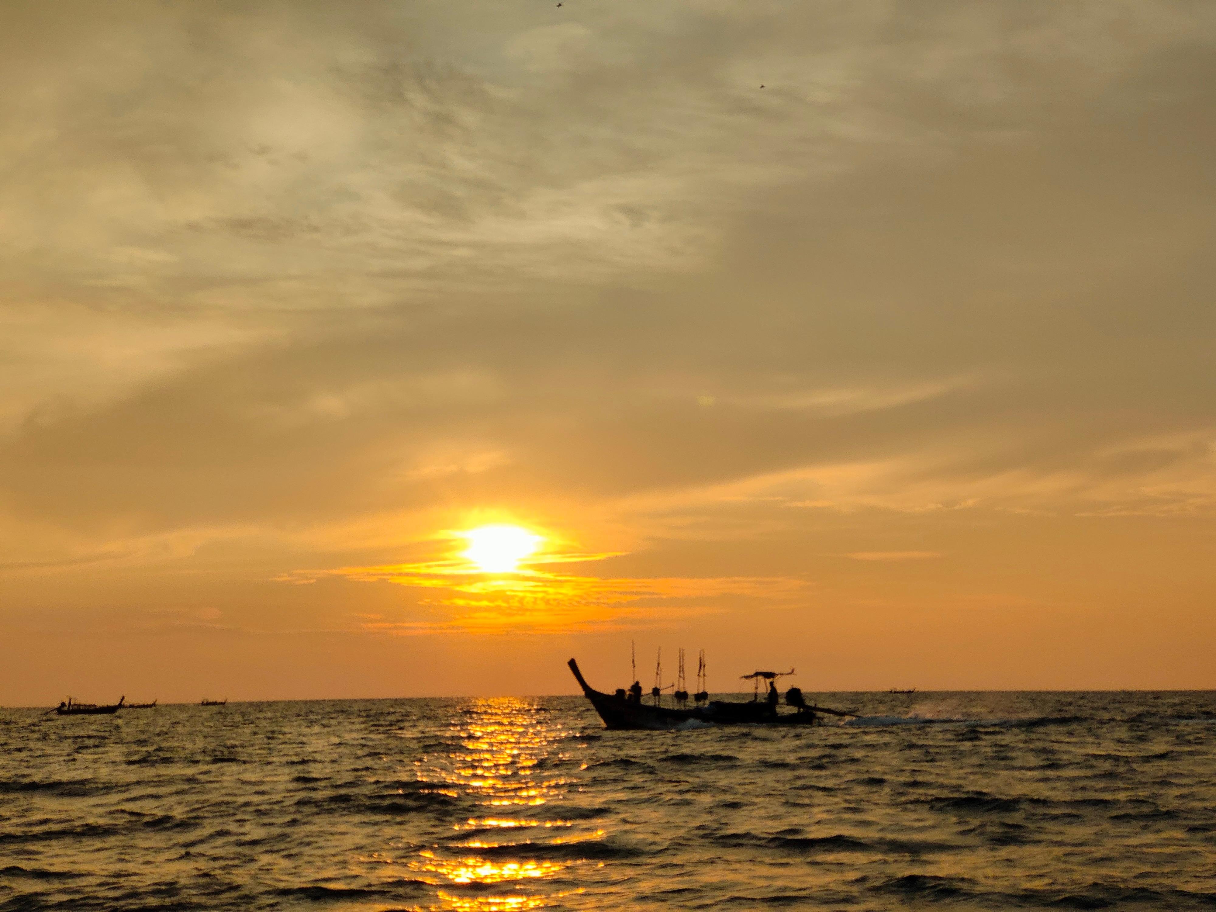 Phi Phi Private Longtail Boat Expedition