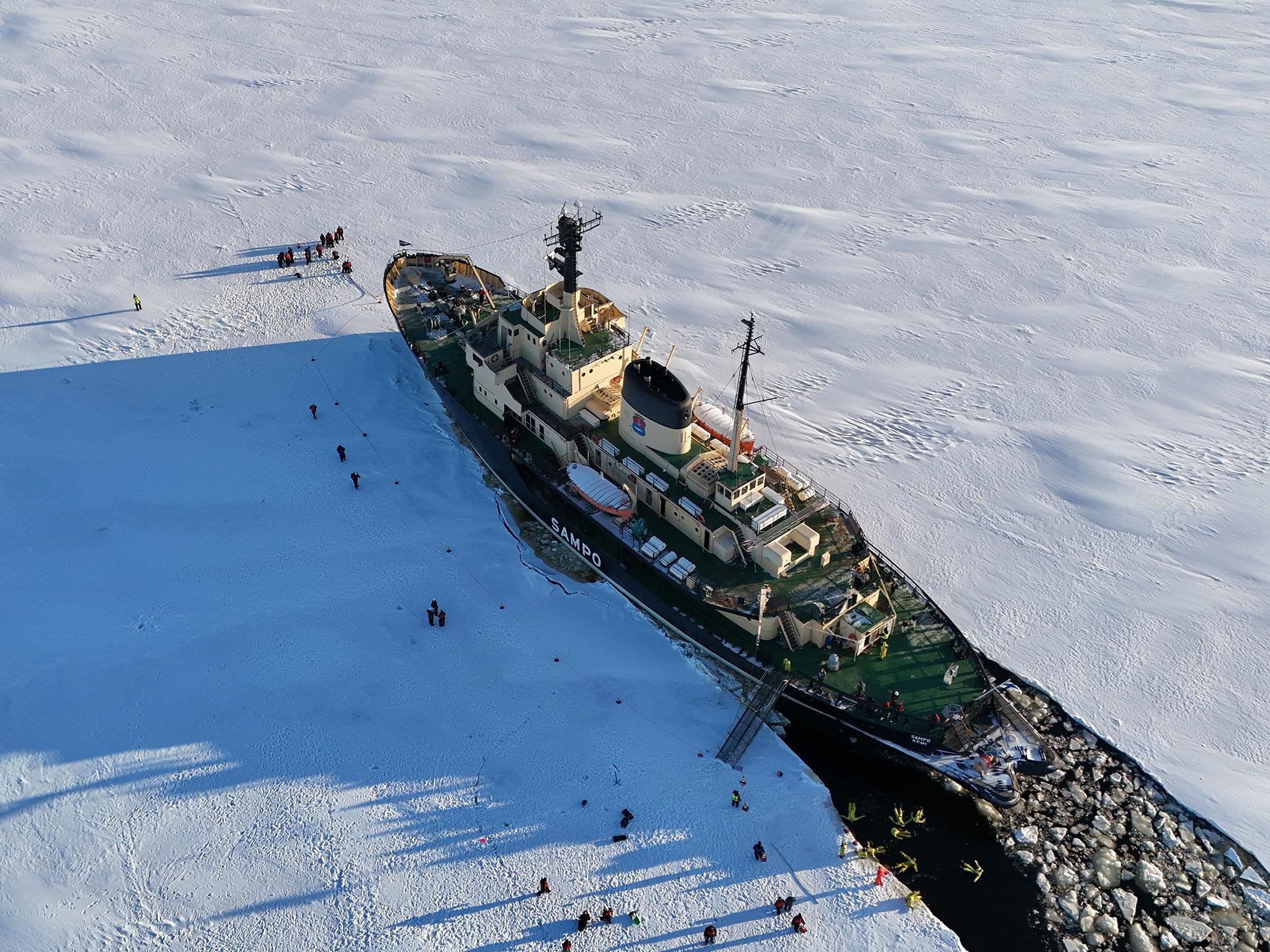 Icebreaker Sampo Arctic Cruise with Ice Floating from Rovaniemi