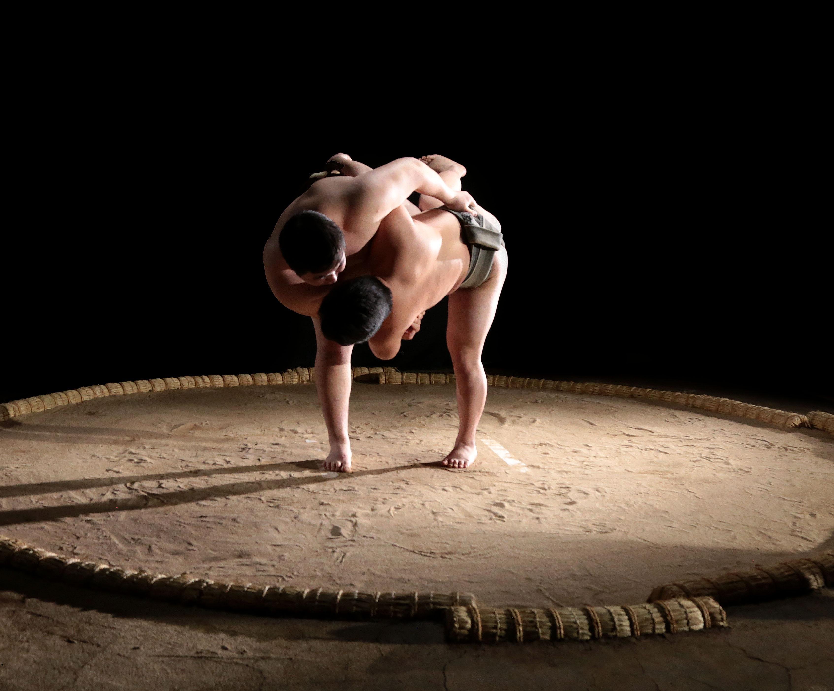 Fukuoka: Sumo Experience with Chanko-nabe Lunch & Live Show