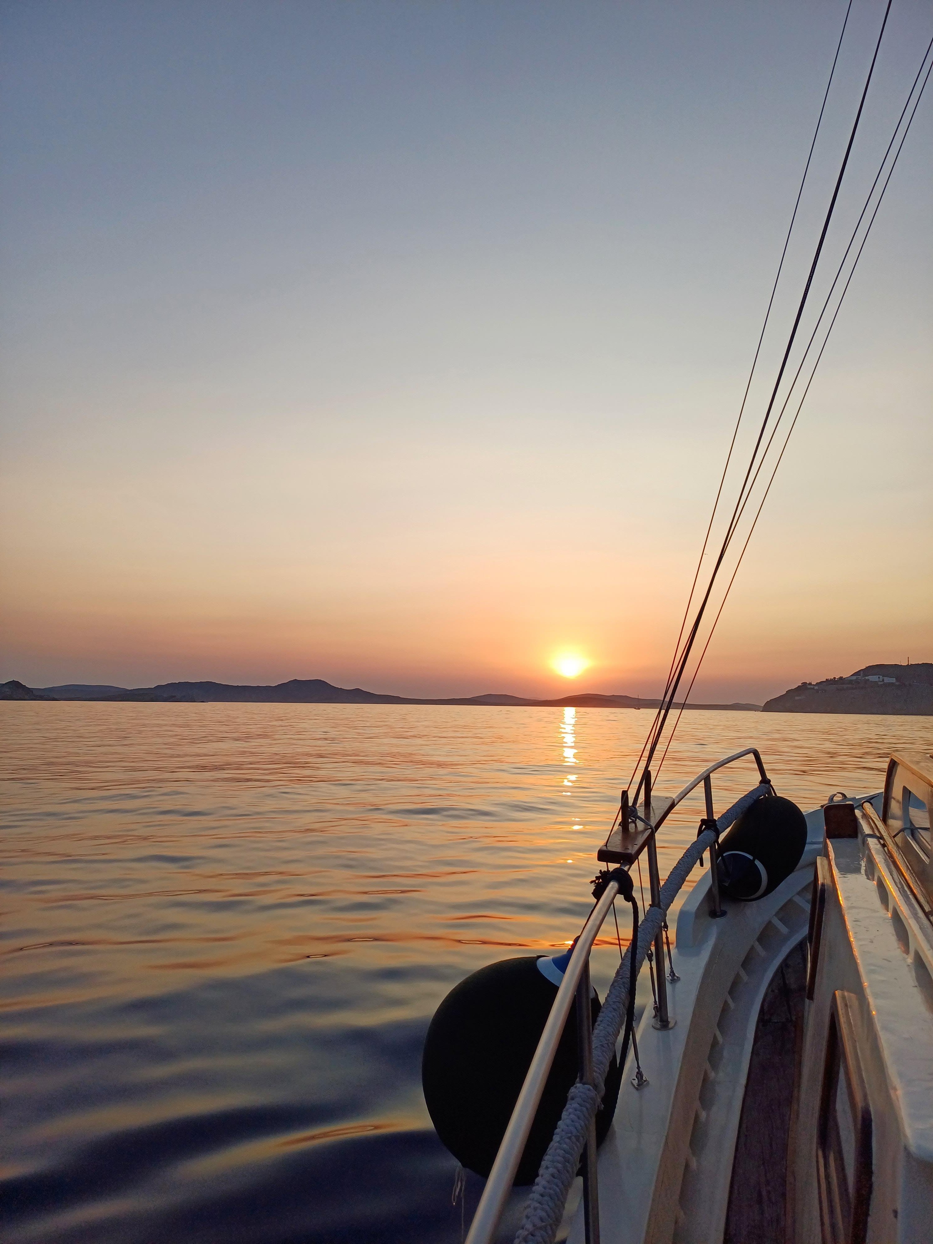 Private Mykonos Sunset Boat Charter