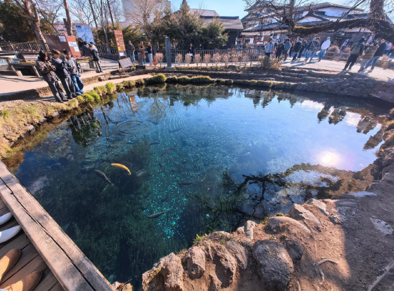 Mt. Fuji & Lake Kawaguchi Small Group Day Trip