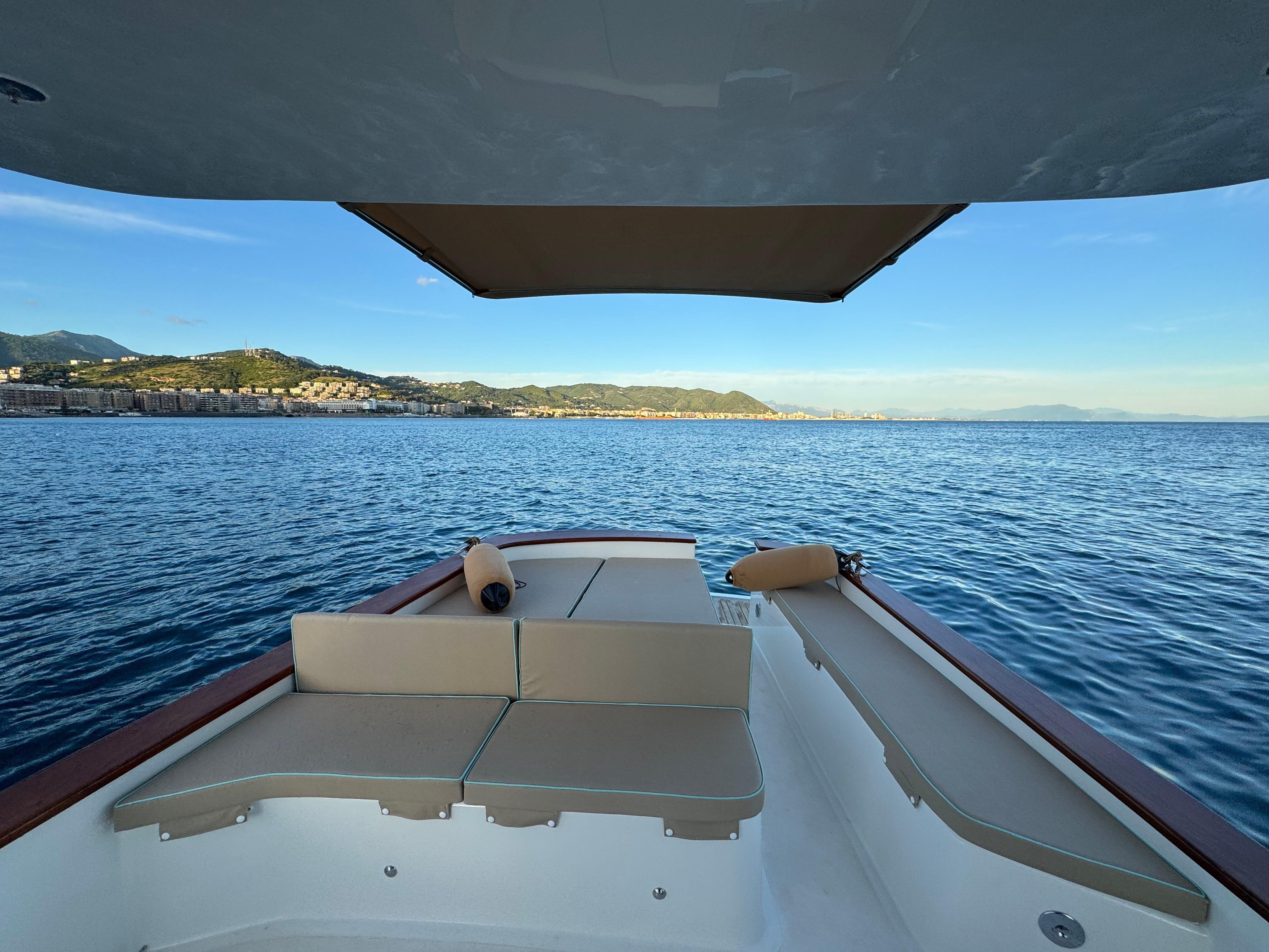 Private Amalfi Coast Gozzo Boat Tour with Lunch & Aperitif