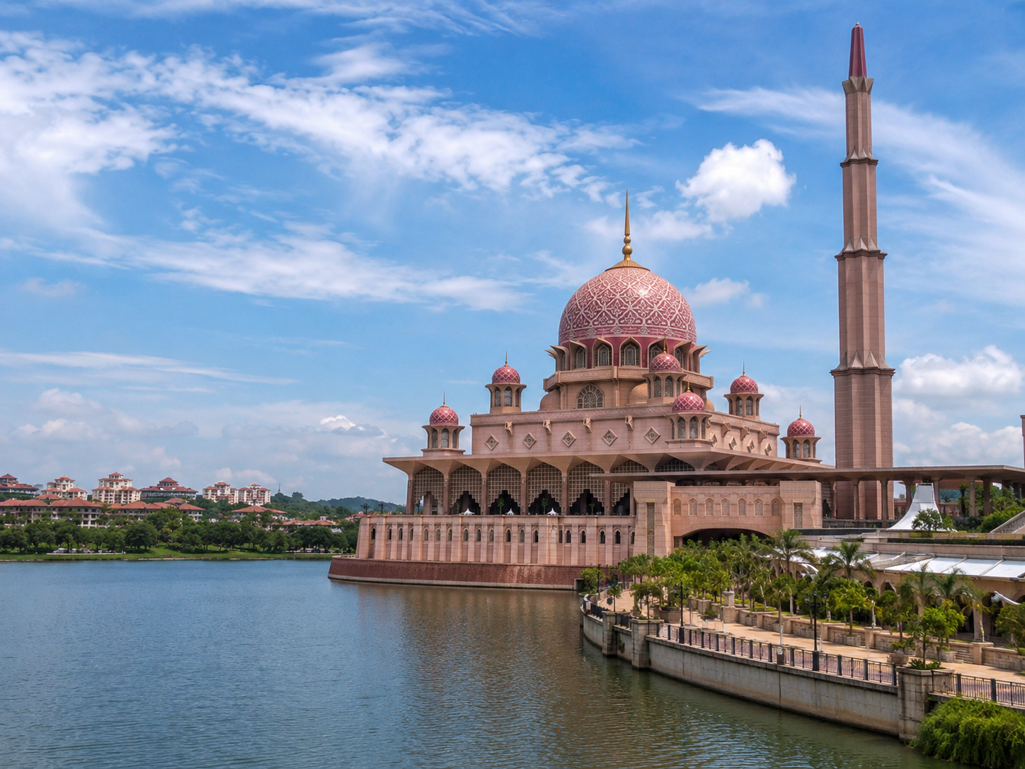 Kuala Lumpur Highlights with Batu Caves & Putrajaya Day Tour