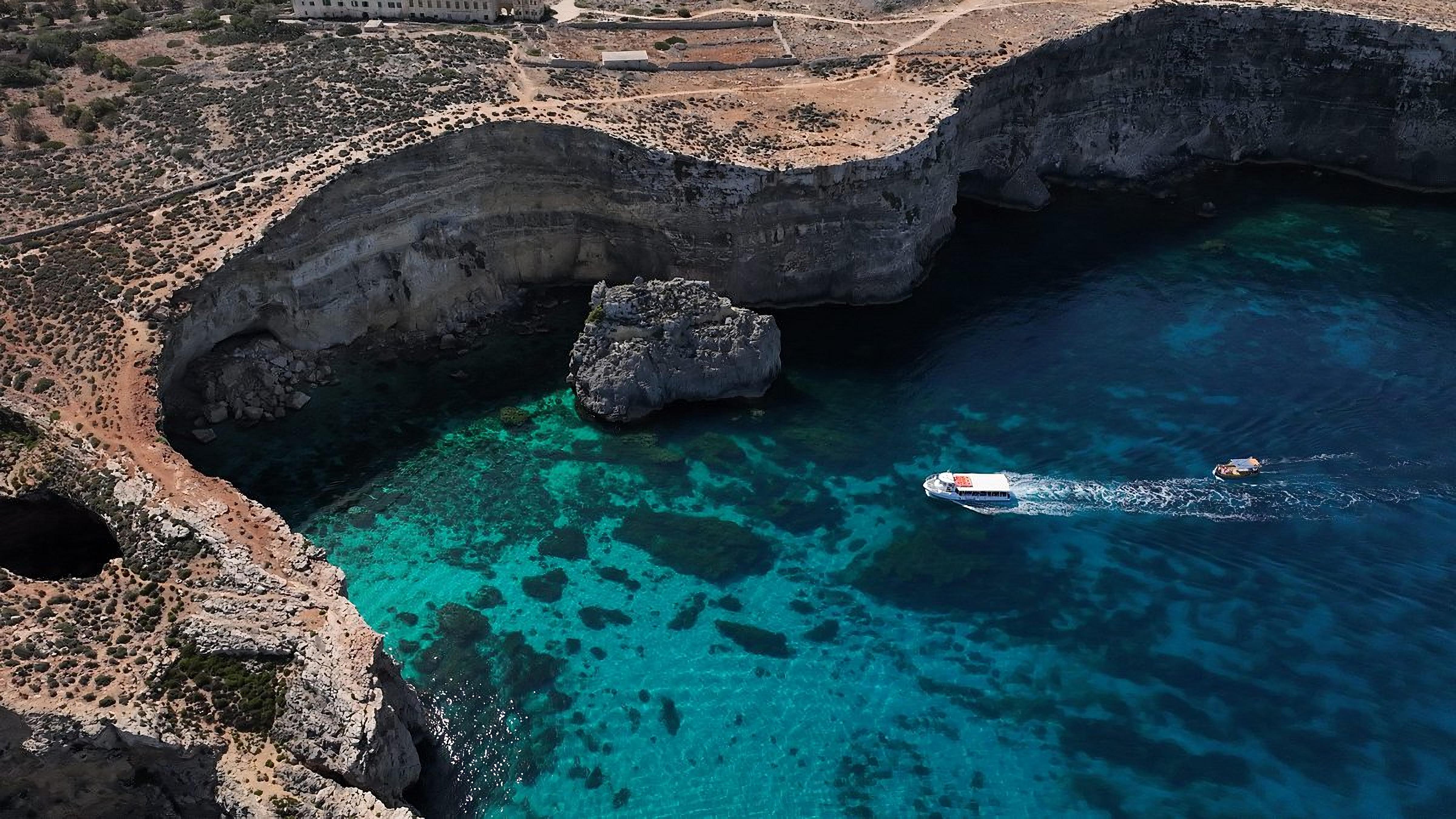 Flexible Ferry to Comino Blue Lagoon & Gozo Option