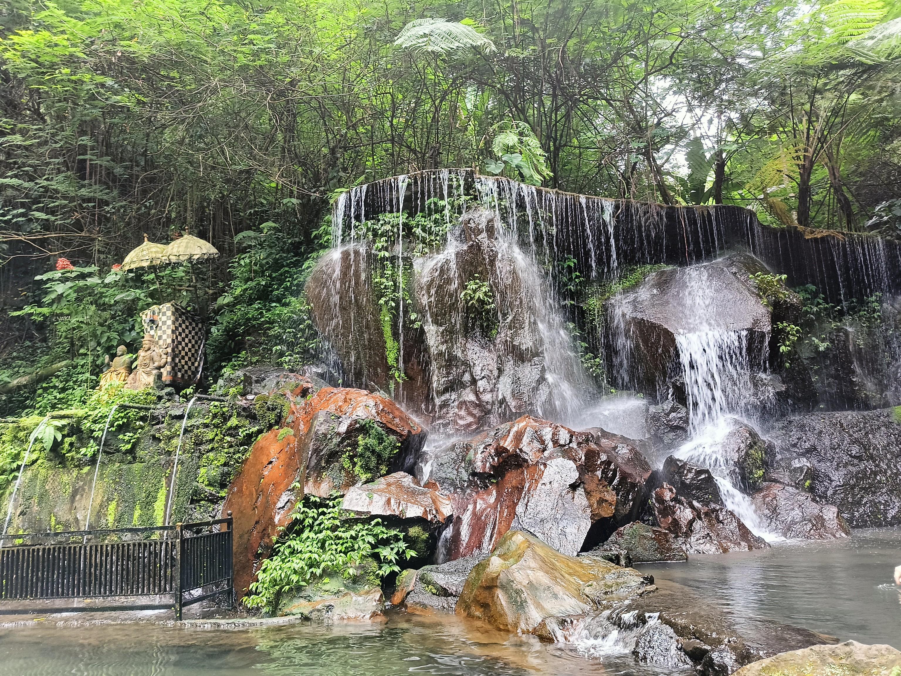 Ubud Cultural Discovery: Sacred Springs, Rice Terraces & Waterfalls