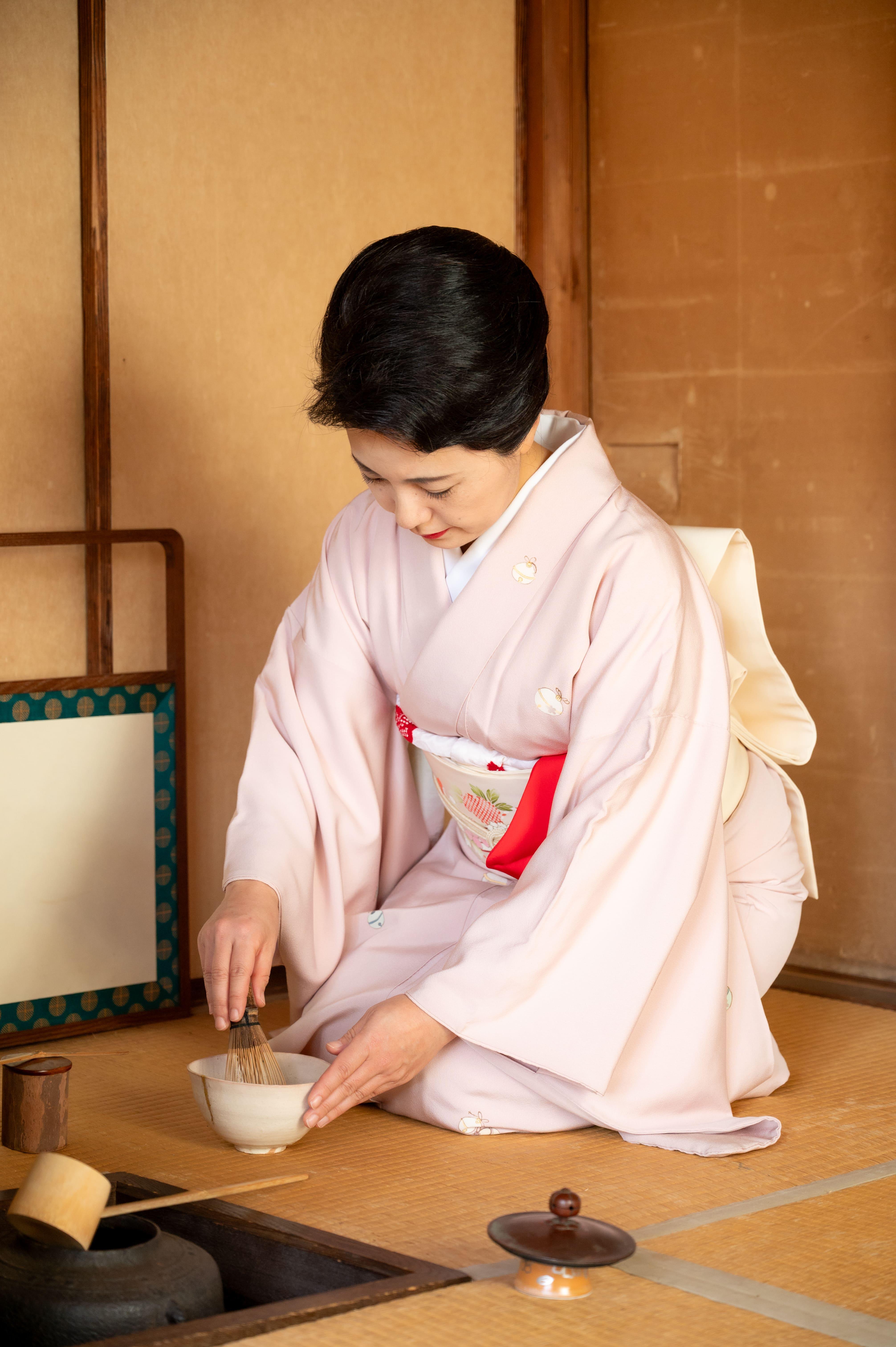 Private Matcha Tasting & Tea Ceremony with Former Geiko in Uji