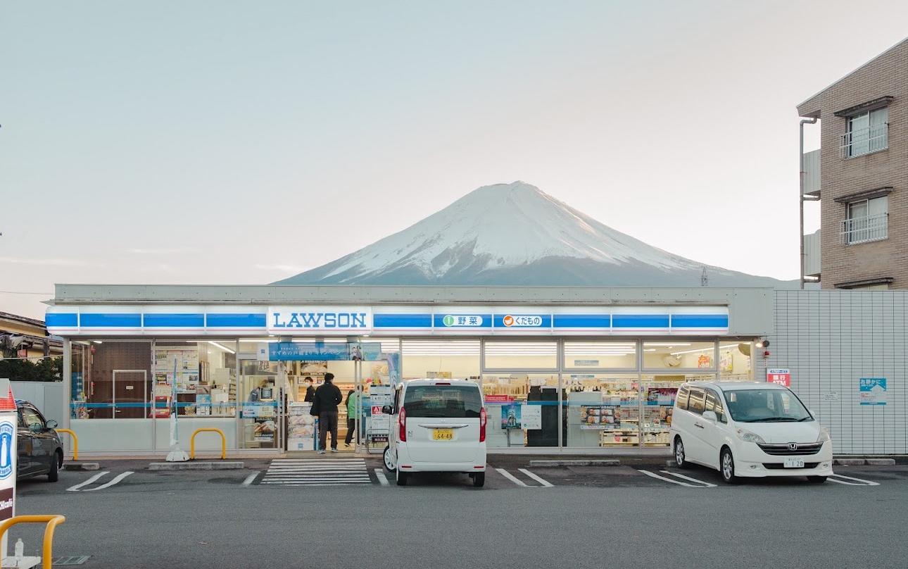 Tokyo to Mt. Fuji & Hakone: Private Full-Day Tour with English Driver