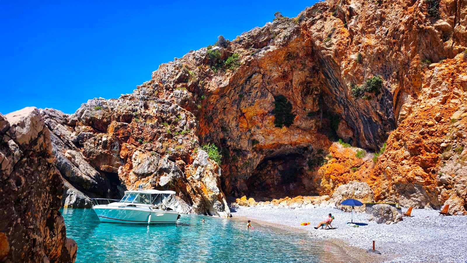 Bar: Scenic Coastline Boat Excursion with Local Wine & Meze