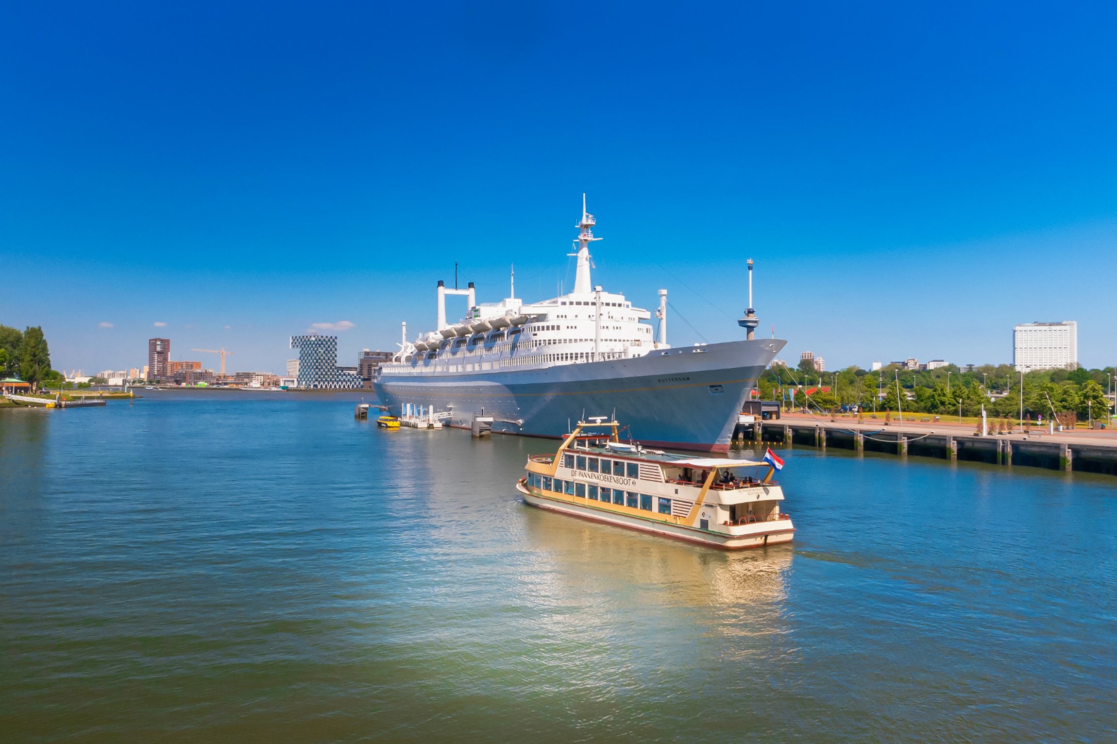 Rotterdam Pancake Boat Experience