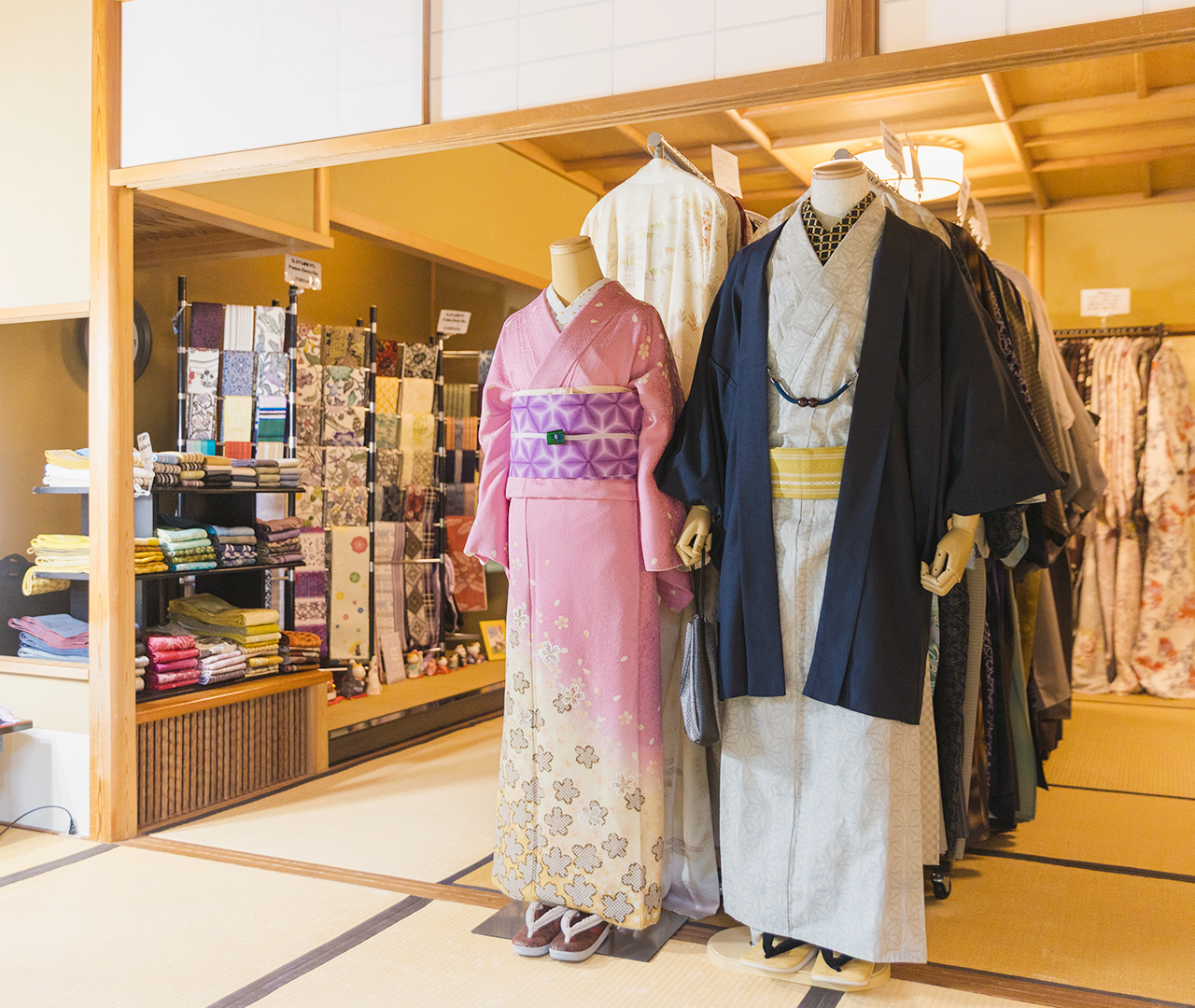Shinjuku Gyoen Kimono Rental Experience
