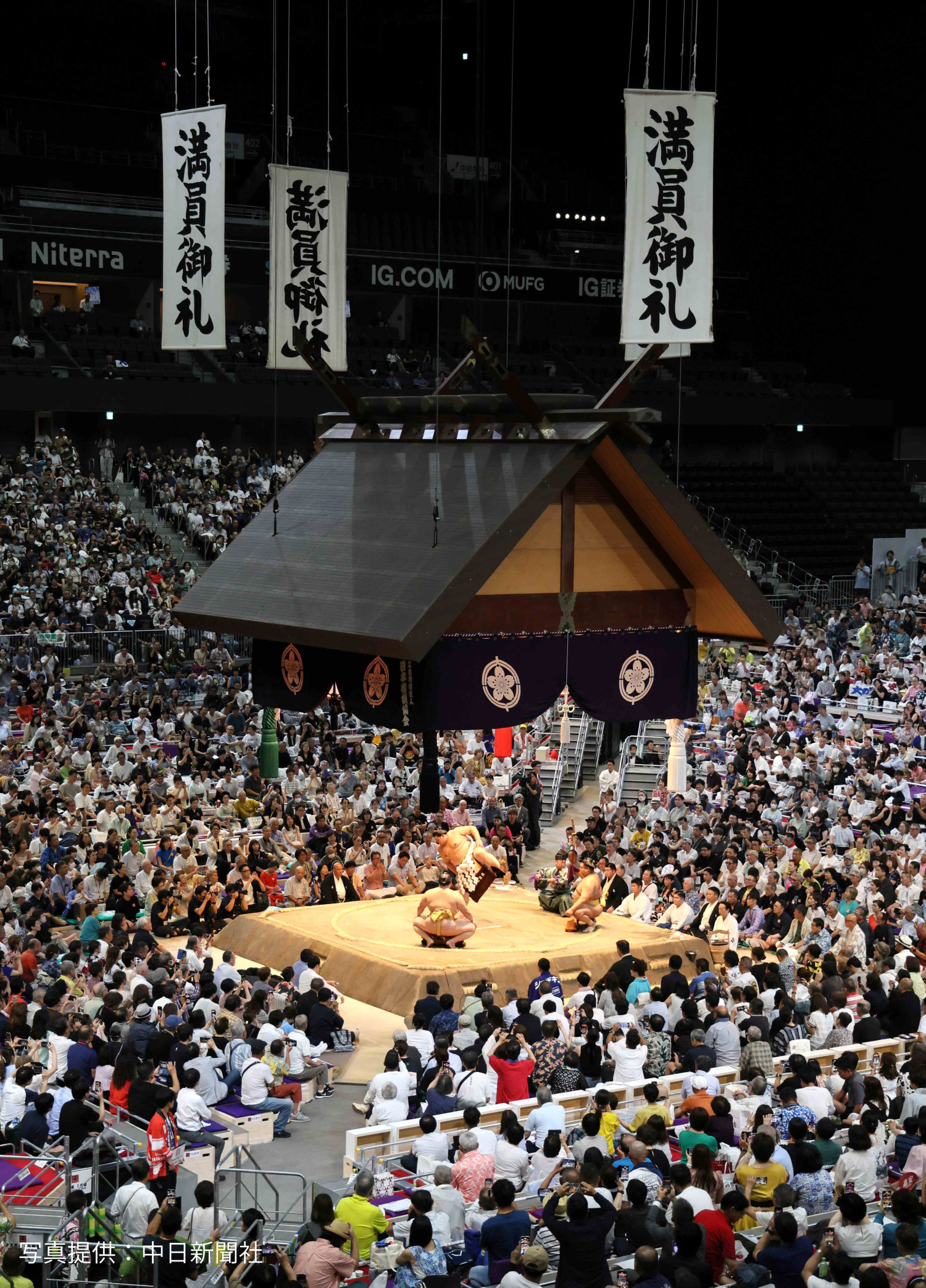 Nagoya Basho — Grand Sumo Tournament at IG Arena with English-speaking guide — image 6