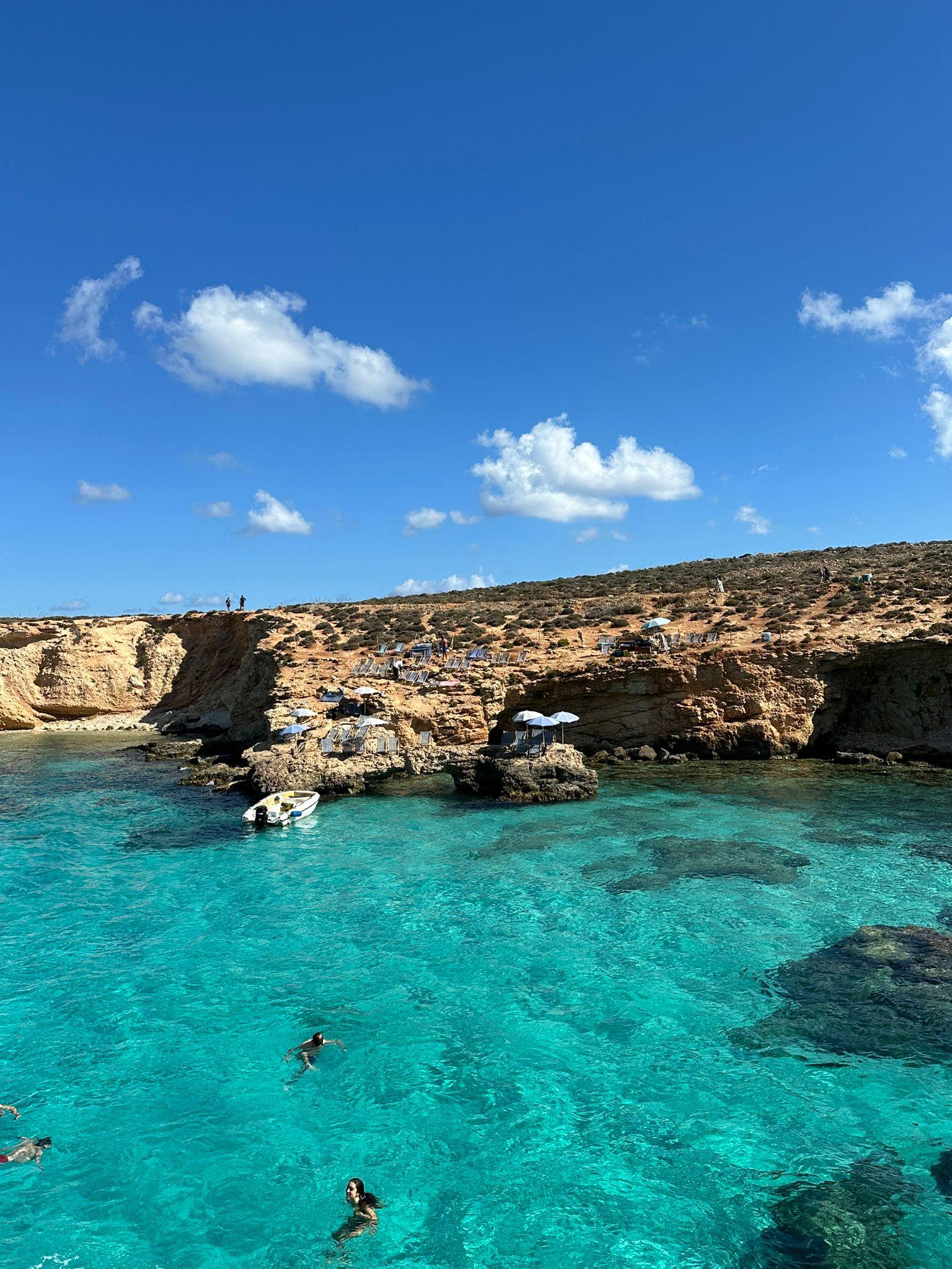 Full-Day Comino Blue Lagoon, Gozo, and Sea Caves Boat Cruise