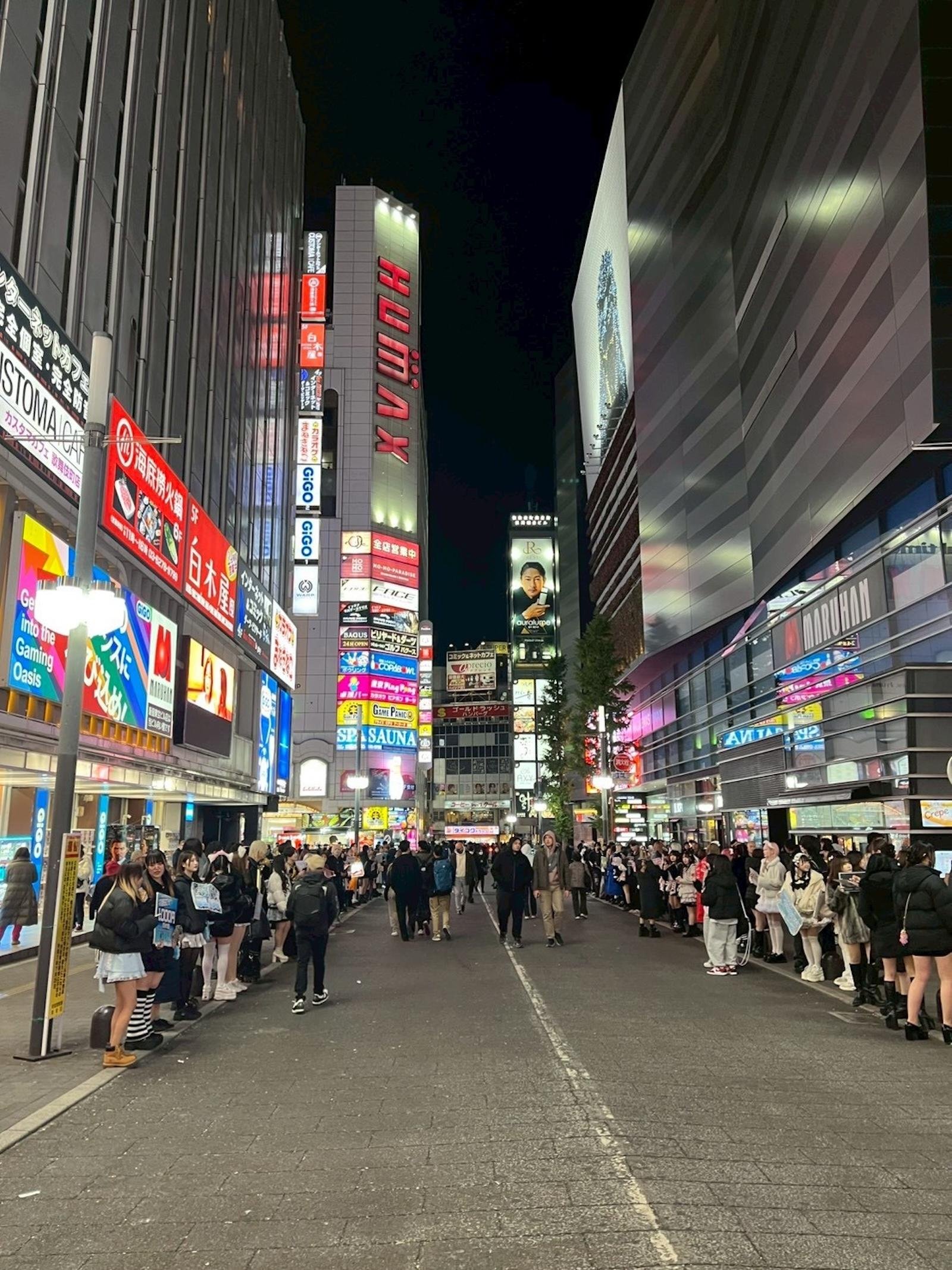 Tokyo Night Walk: Shibuya & Shinjuku Hidden Alleys