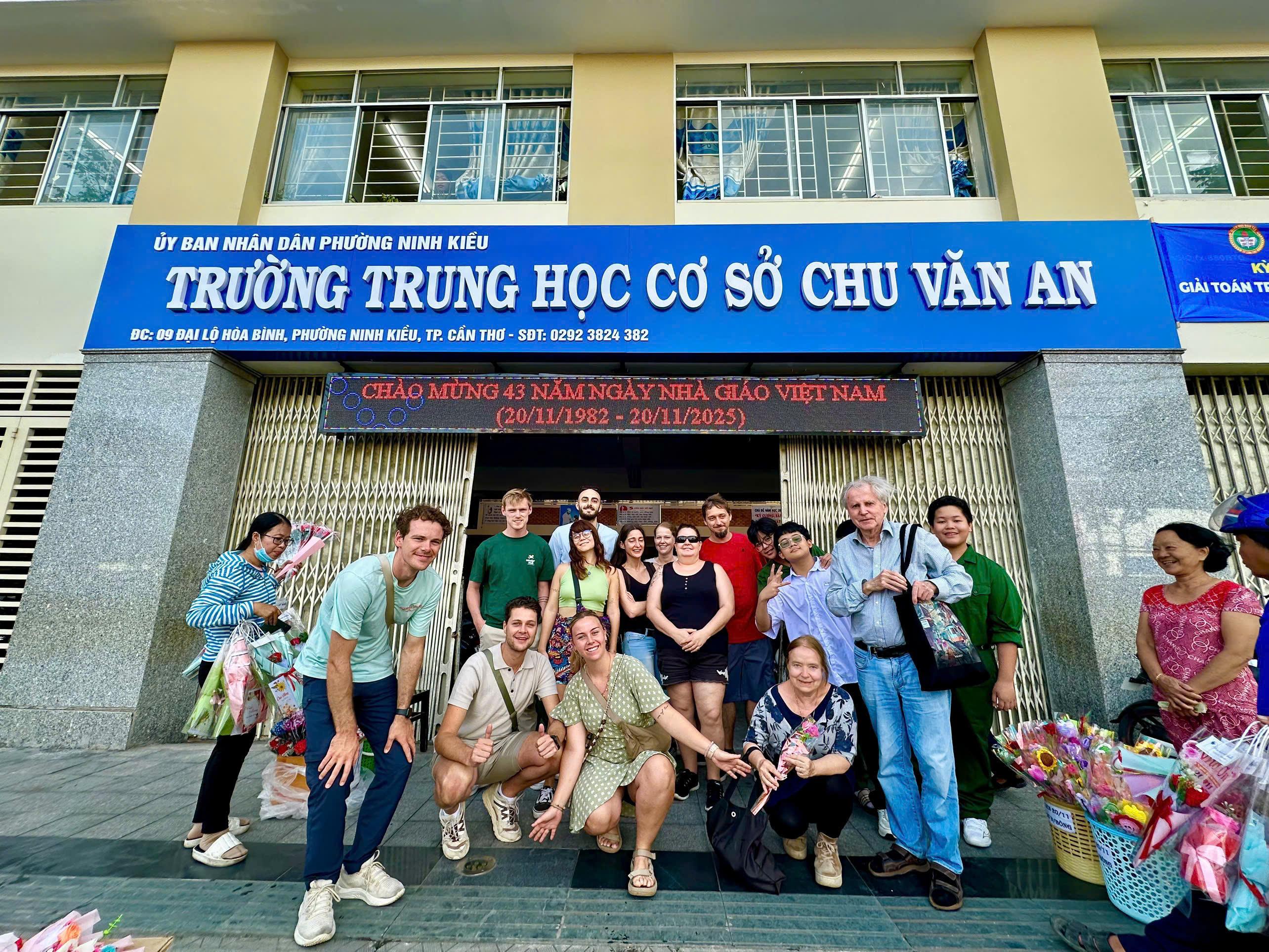 Mekong Delta & Cai Rang Floating Market 2-Day Tour from Ho Chi Minh City
