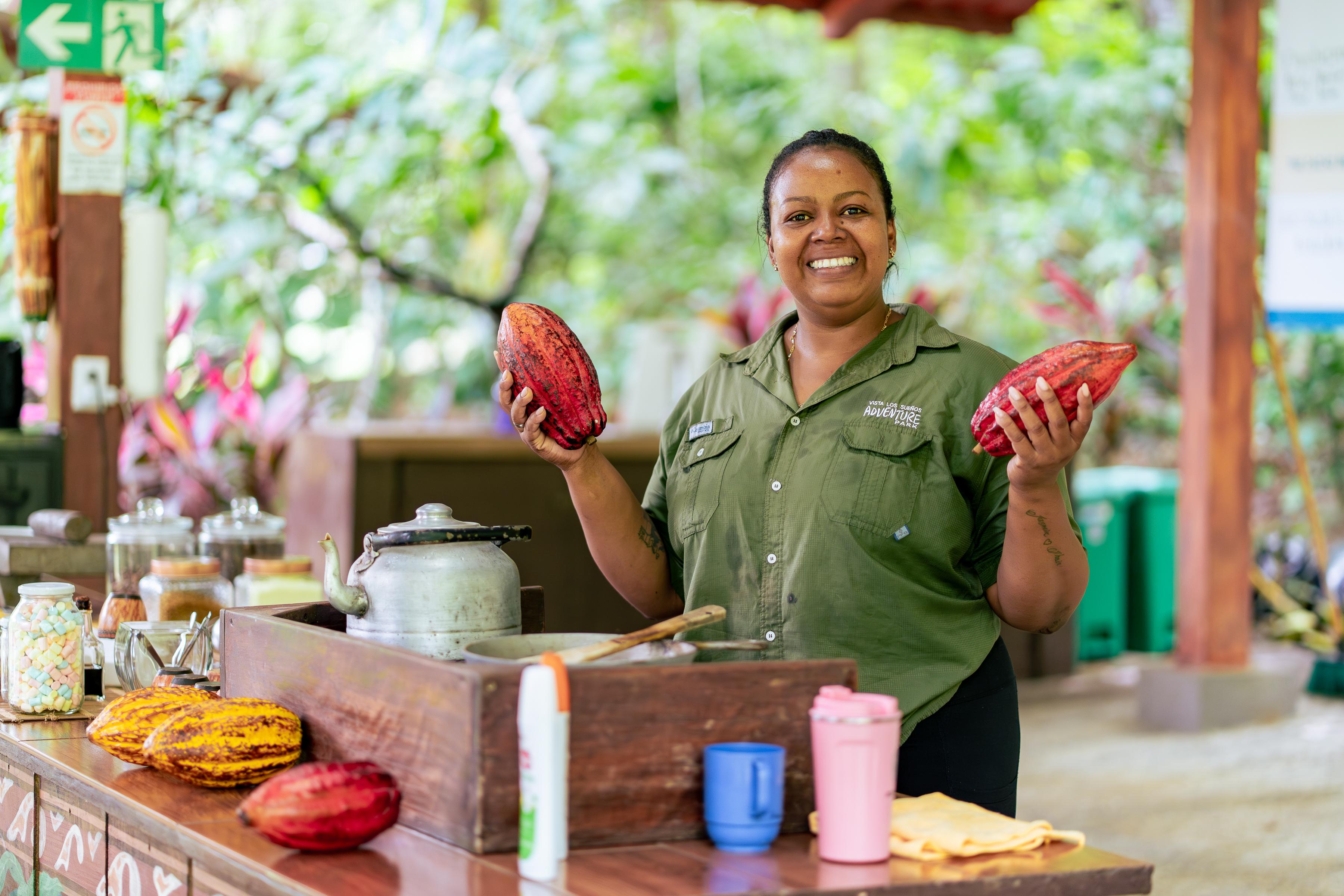 Cacao Plantation Tour & Chocolate Tasting at Vista Los Sueños