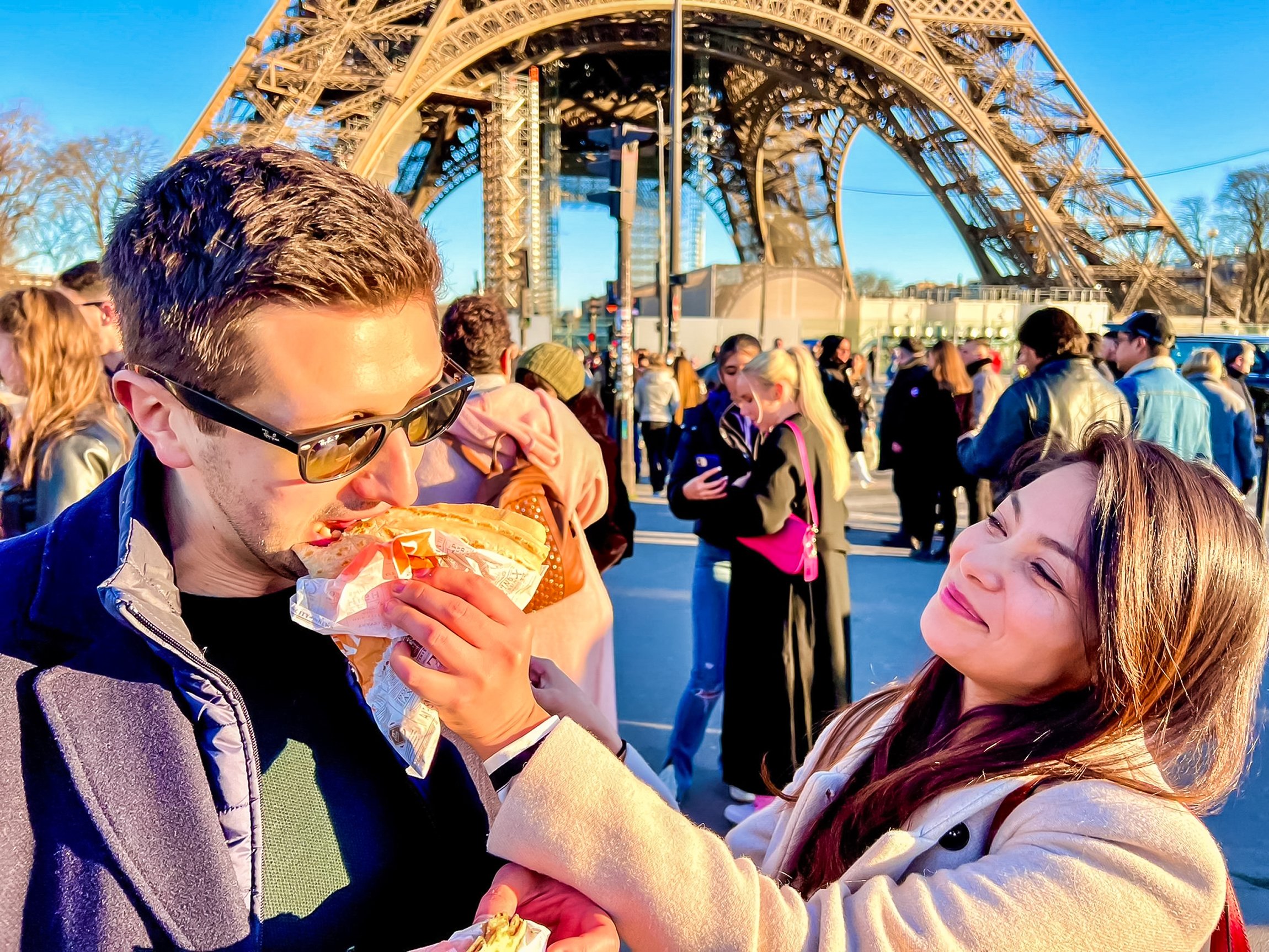 Paris: Eiffel Tower Seine Cruise & Crêpe Tasting