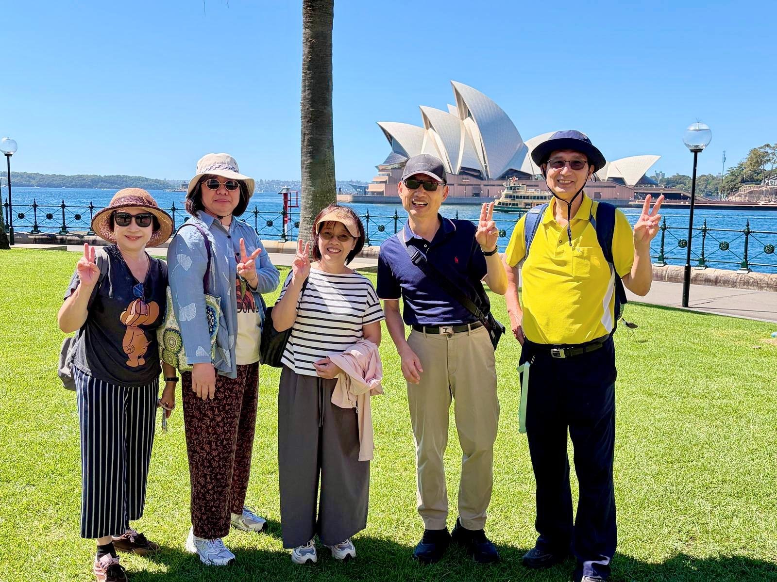 The Rocks Heritage Walk with Mandarin Guide