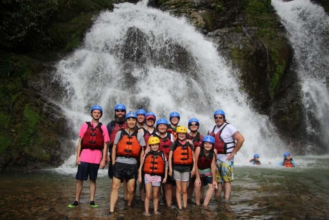 Costa Rica white water rafting on the Balsa and Pacuare rivers — rafting photo 3