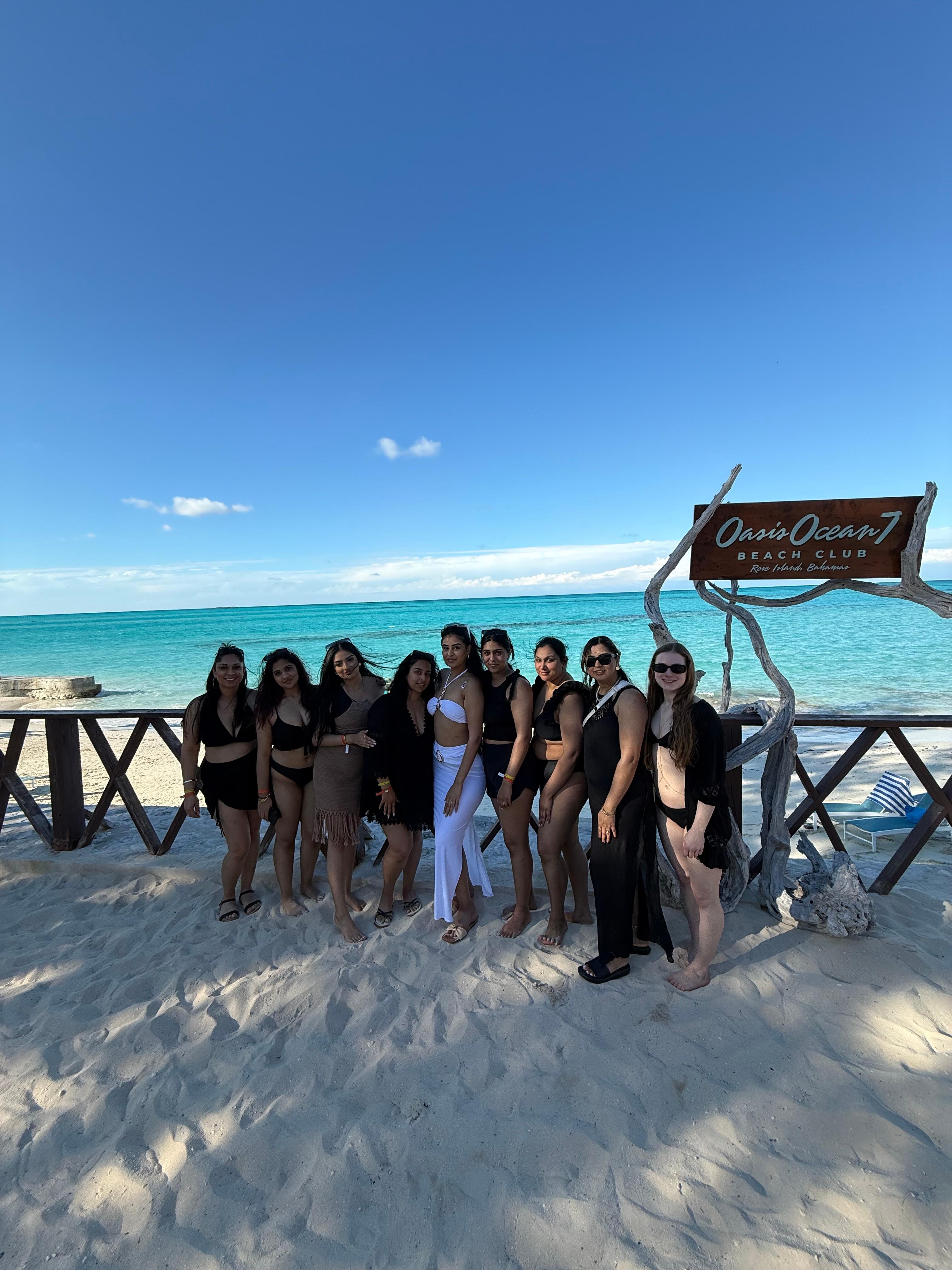 Nassau Powerboat Adventure: Snorkeling, Turtles & Private Beach Club