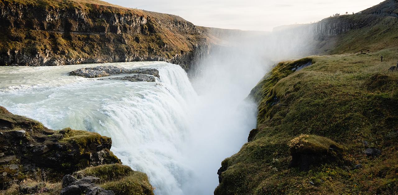 Iceland Golden Circle & Langjökull Glacier Snowmobile Super Jeep Tour