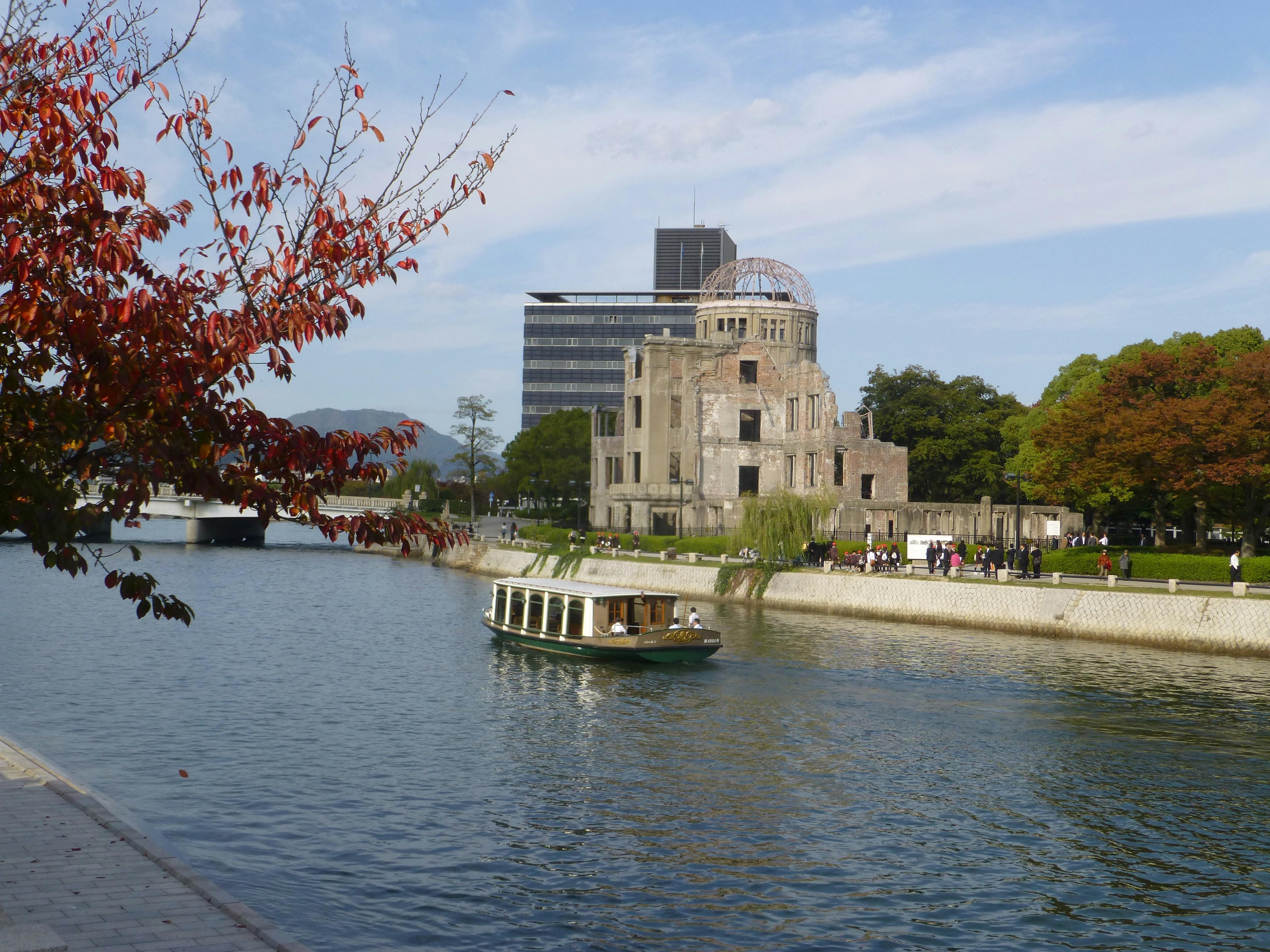 Hiroshima & Miyajima Island Private Luxury Day Tour