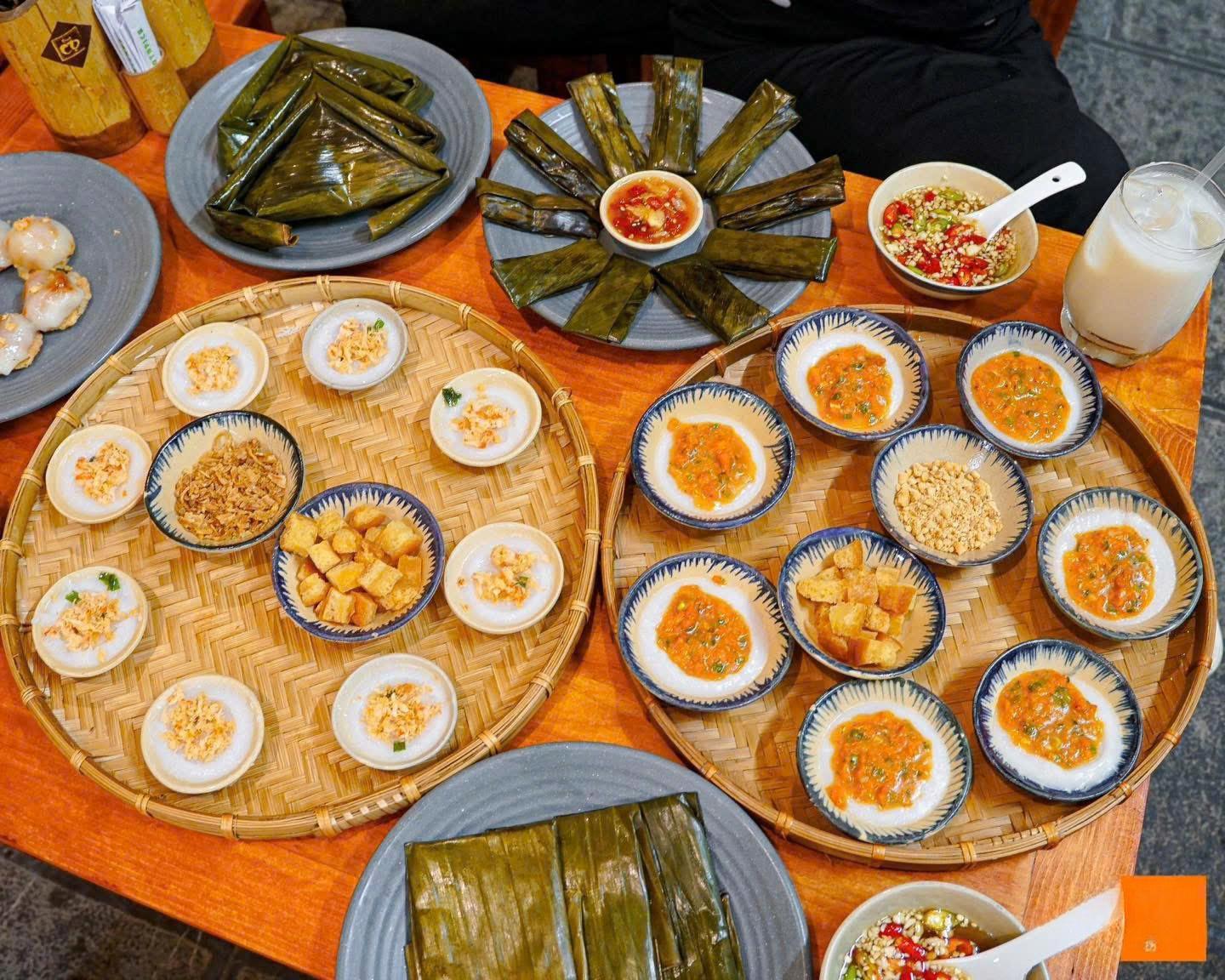 street food tour in Da Nang — photo 4