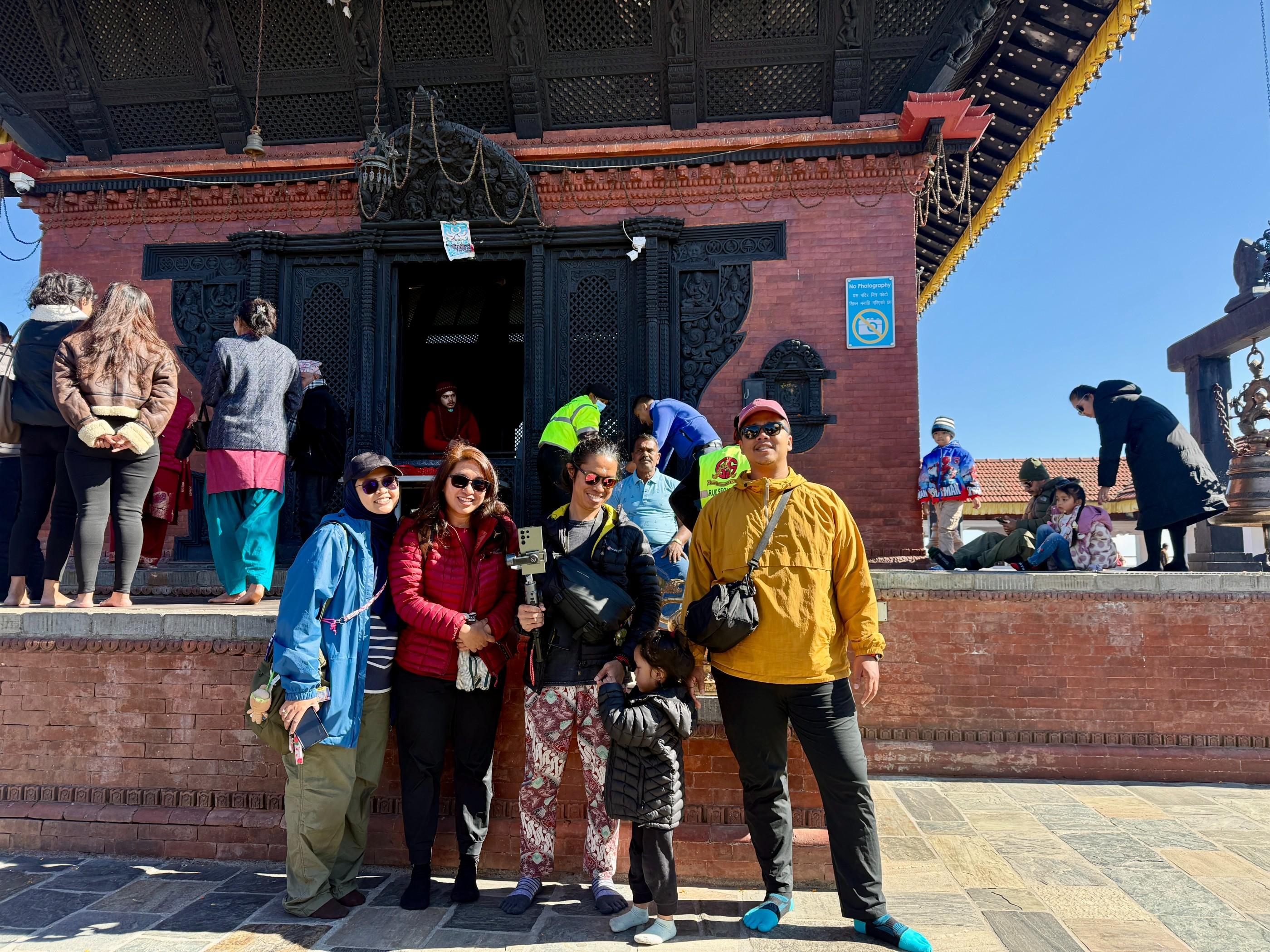 Chandragiri Hills & Monkey Temple Guided Tour