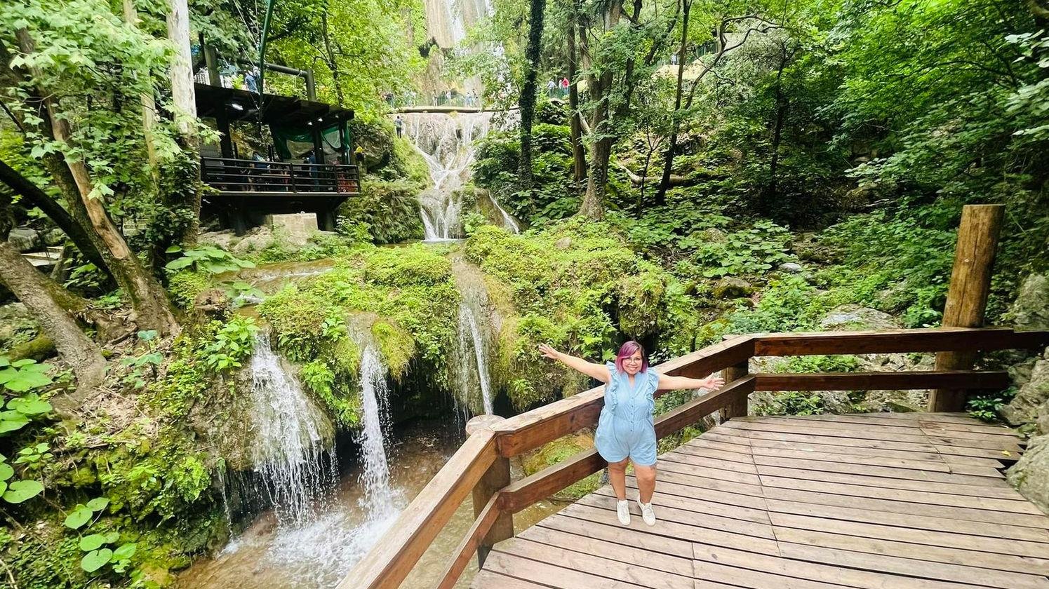 García Caves & Horsetail Falls Full-Day Adventure