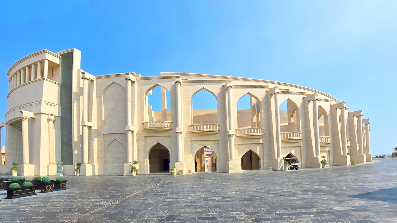 Doha Layover Express: 4-Hour City Discovery Tour
