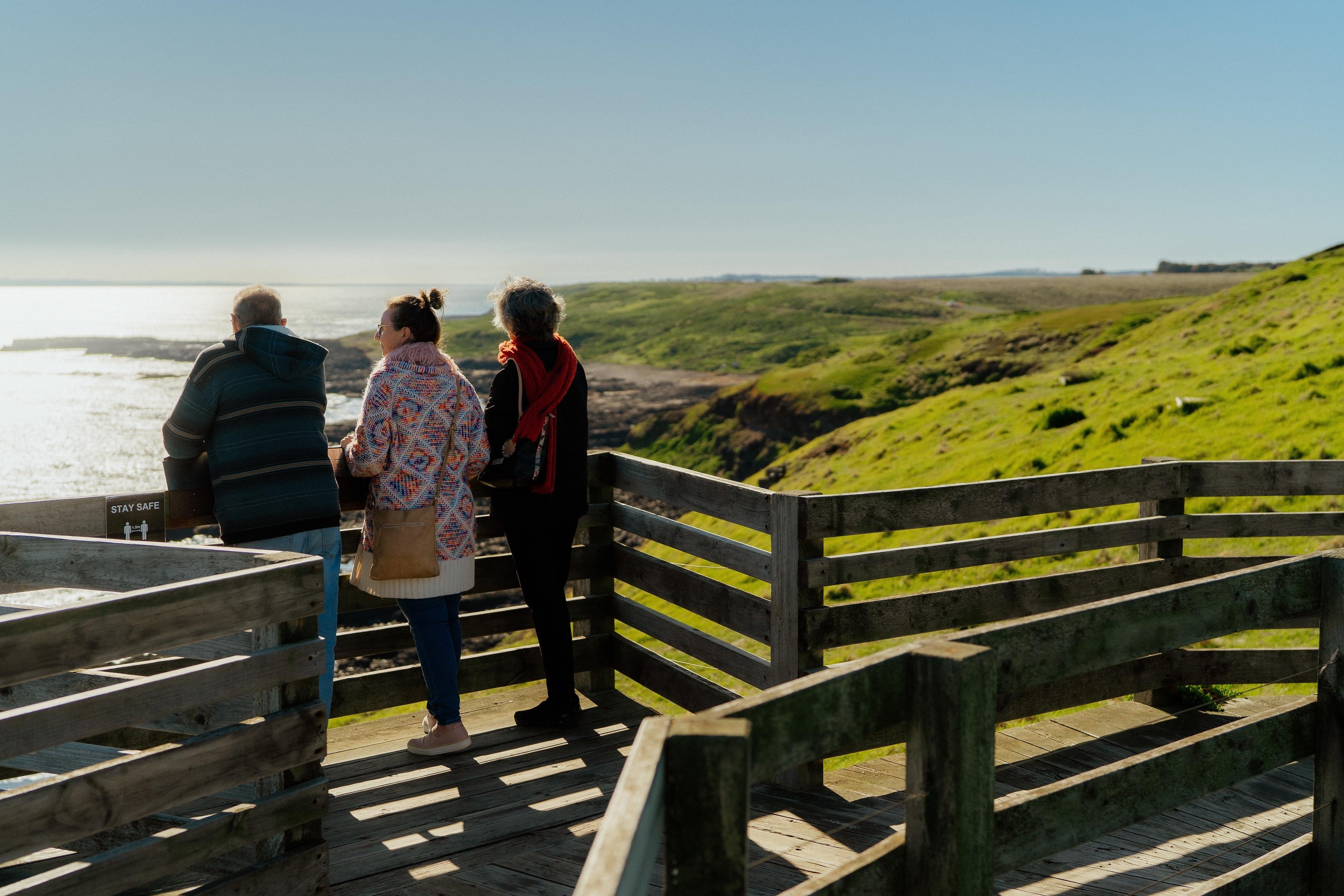 Phillip Island Penguin Parade & Wildlife Day Tour from Melbourne