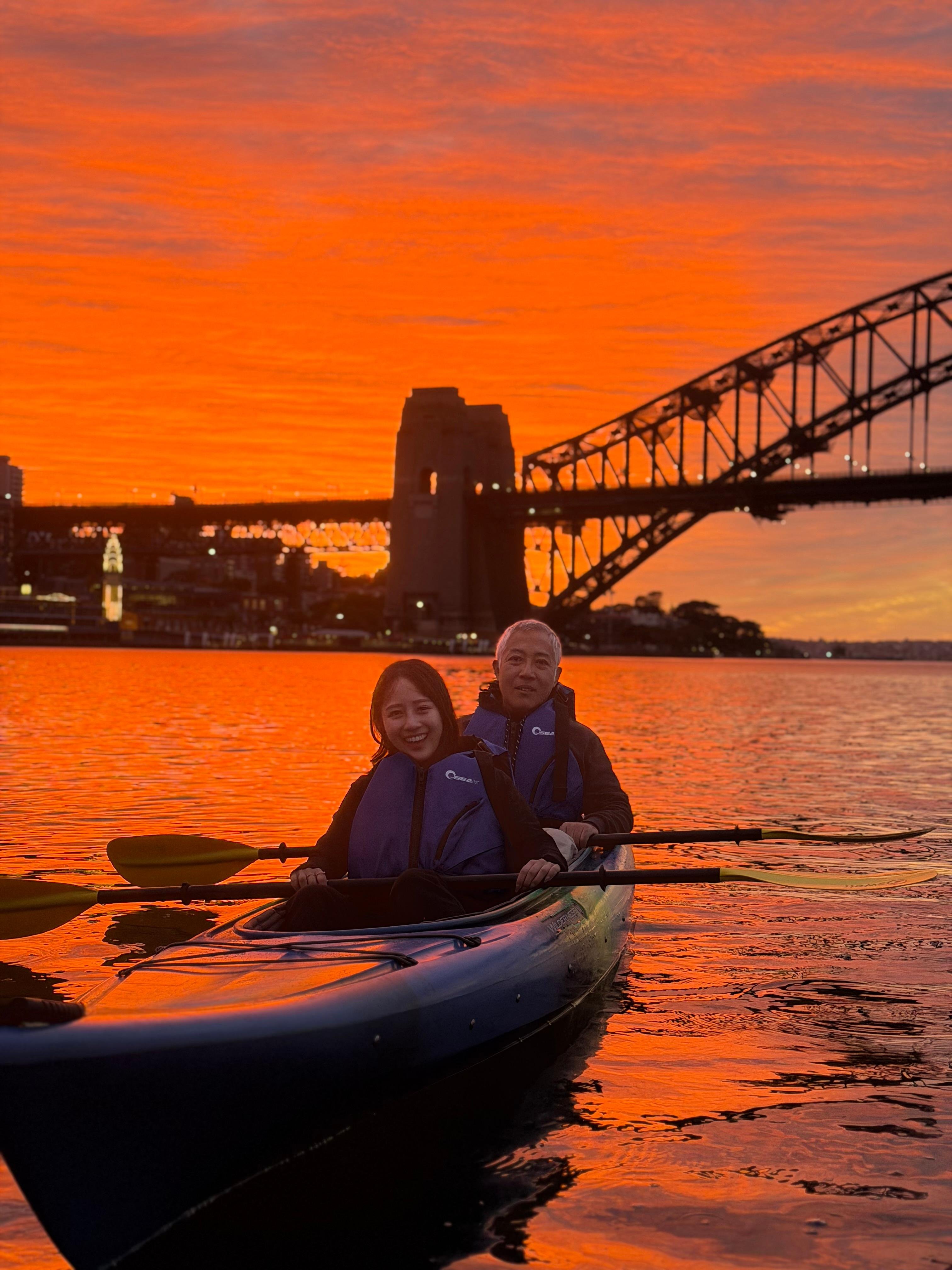 Sunset Kayak Tour with Opera House Views