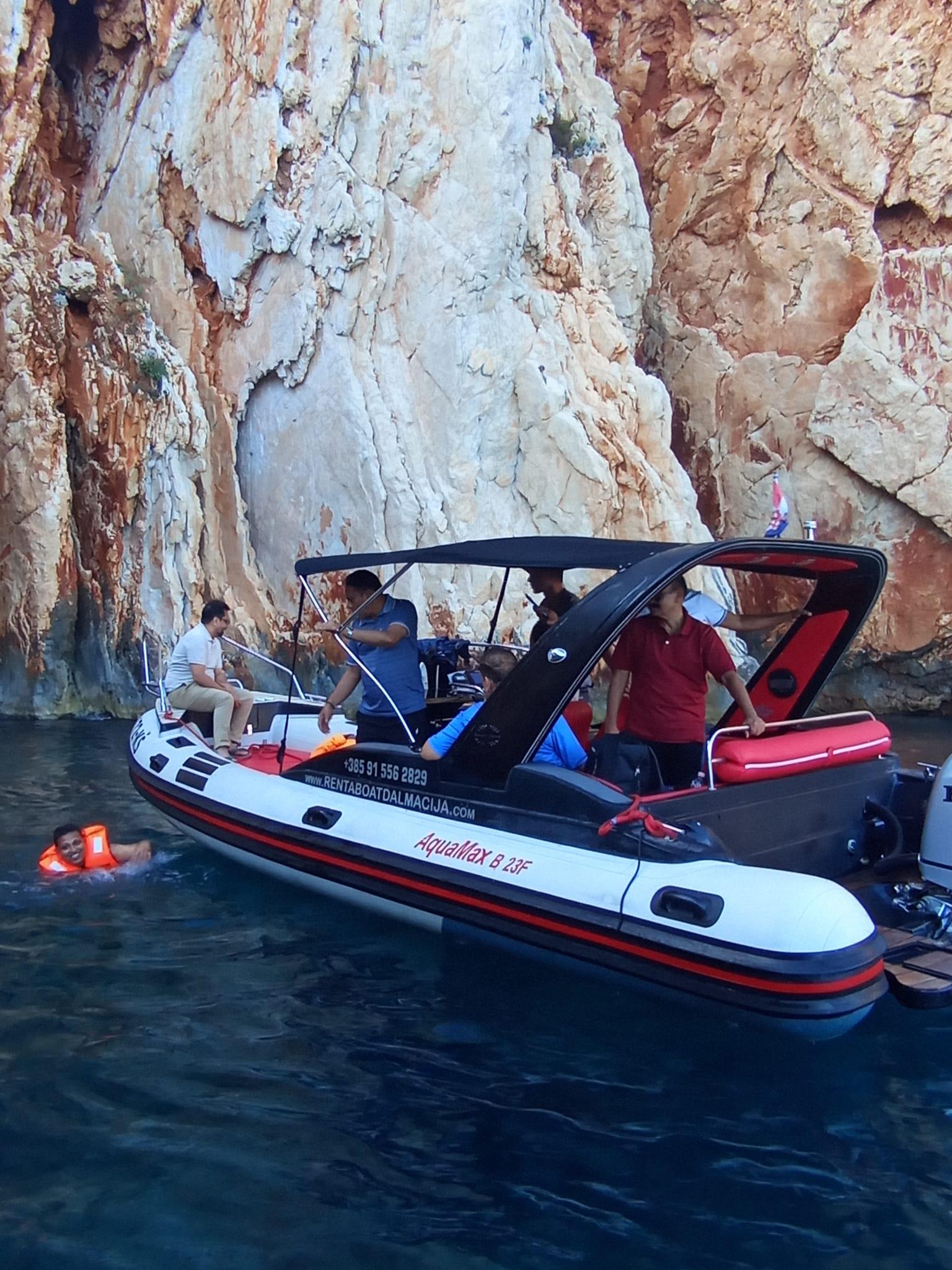 Private Adriatic Islands & Blue Cave Speedboat Expedition