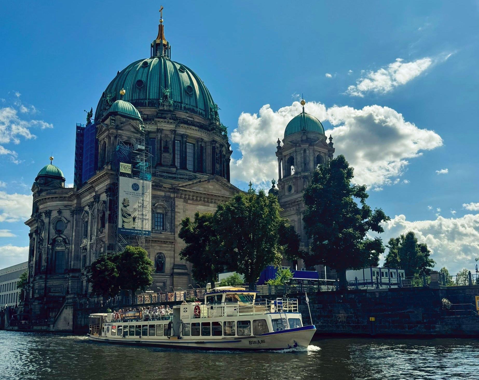 Berlin Spree River Cruise with Audio Guide