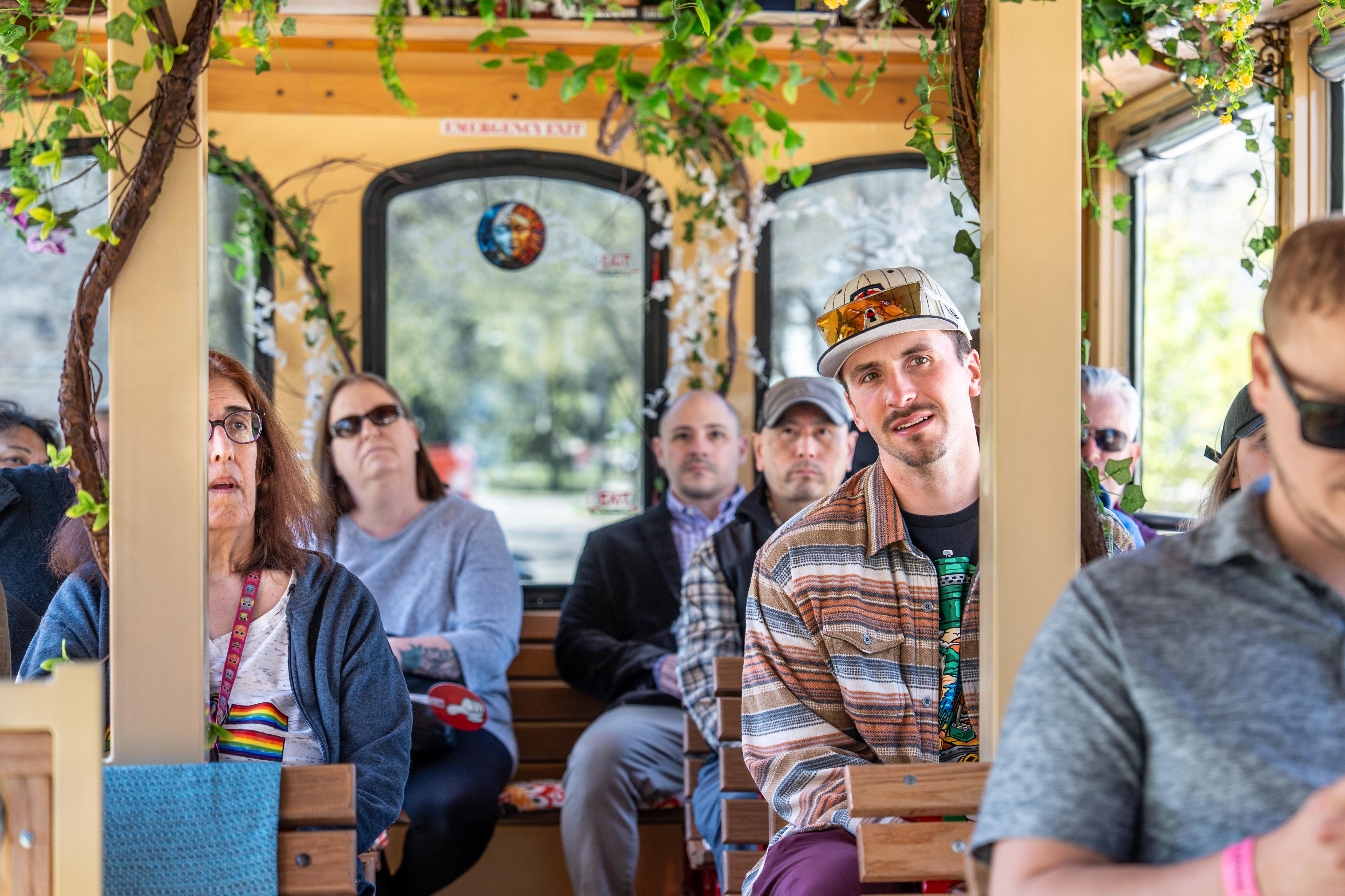 Minneapolis Vintage Trolley Sightseeing Tour