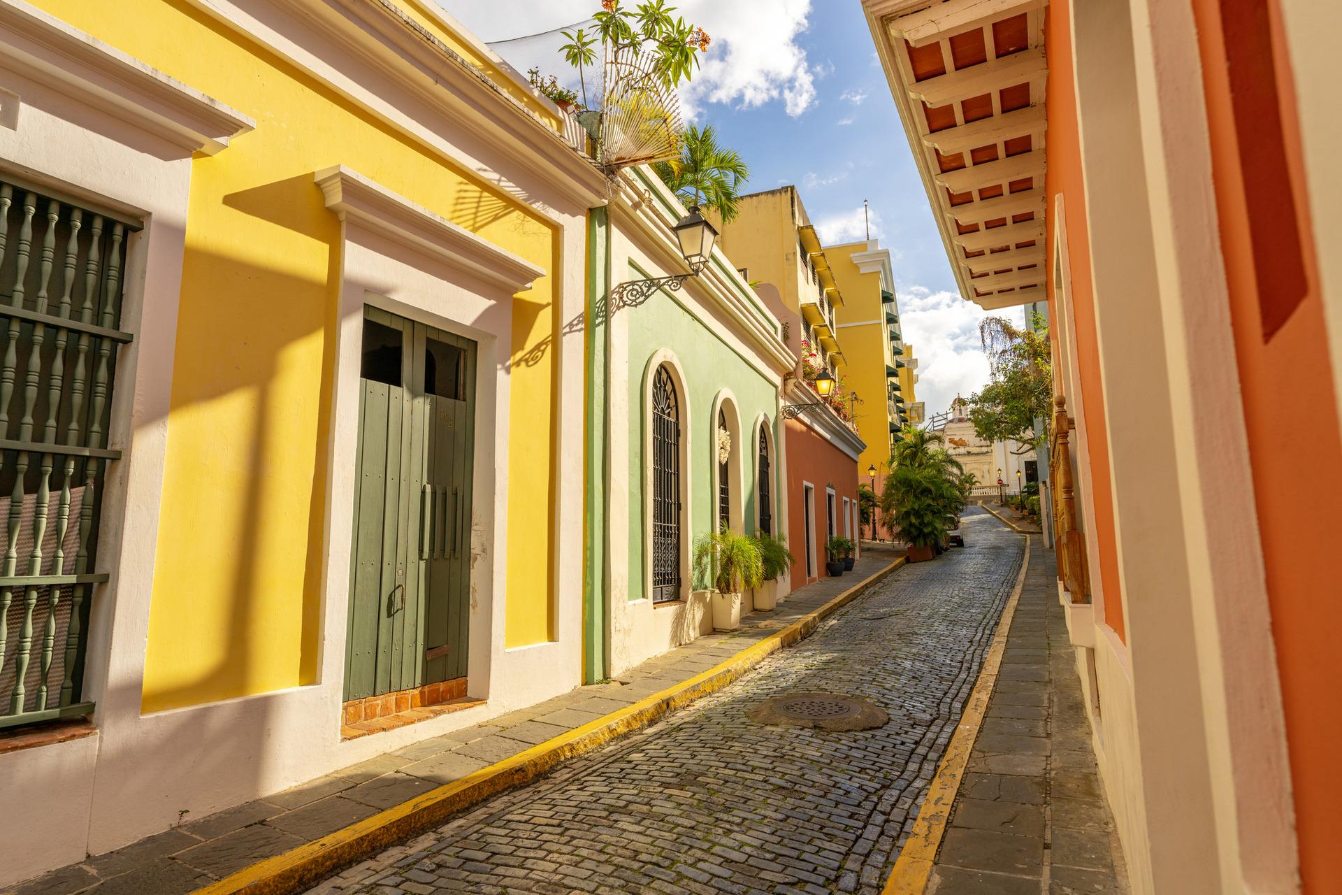 Old San Juan Culinary Walking Tour with Piña Colada