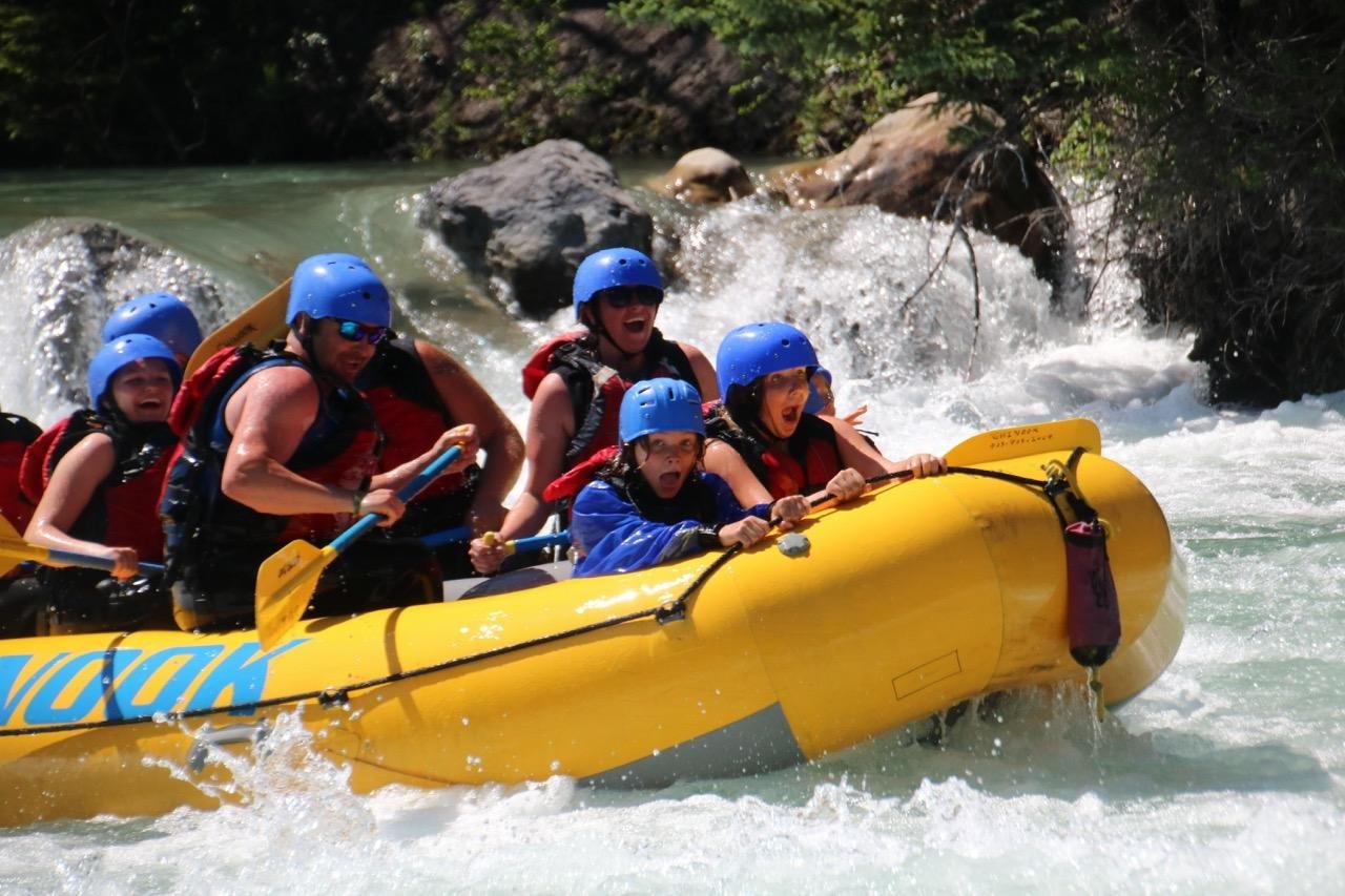 Afternoon Kananaskis River whitewater rafting near Banff — Canadian Rockies rafting (13)