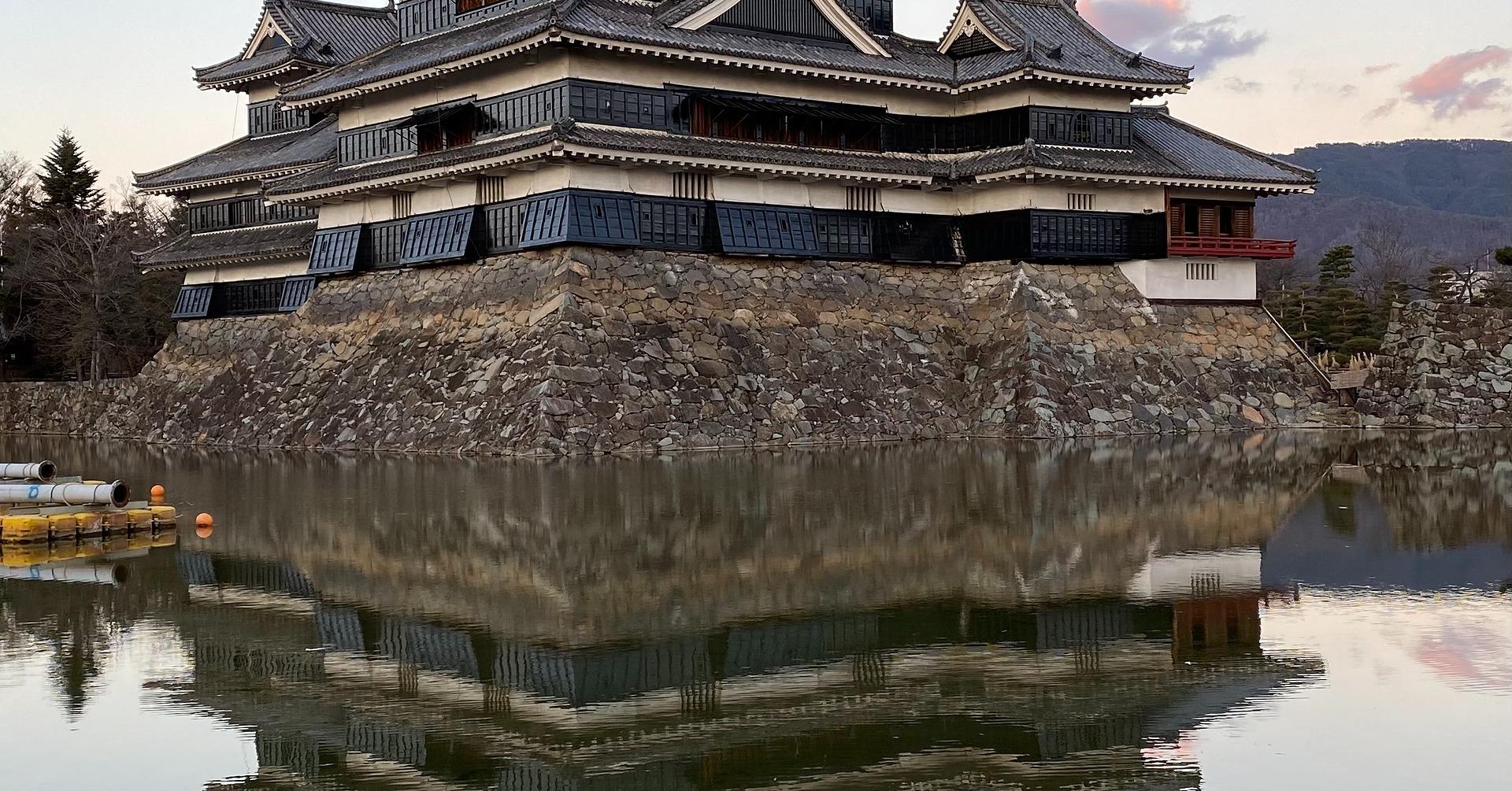 Nagano Snow Monkey & Zenkoji Temple Private Day Tour from Tokyo