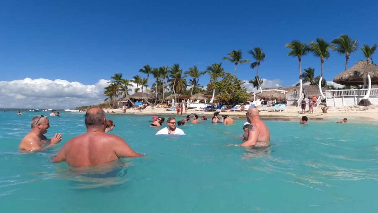 Catalina Island Snorkeling & Beach Escape from Punta Cana
